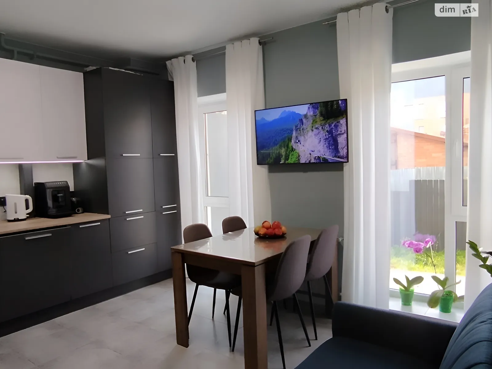 Продается 1-комнатная квартира 38.4 кв. м в Гостомеле, ул. Яровая(Красноармейская), 208А - фото 1