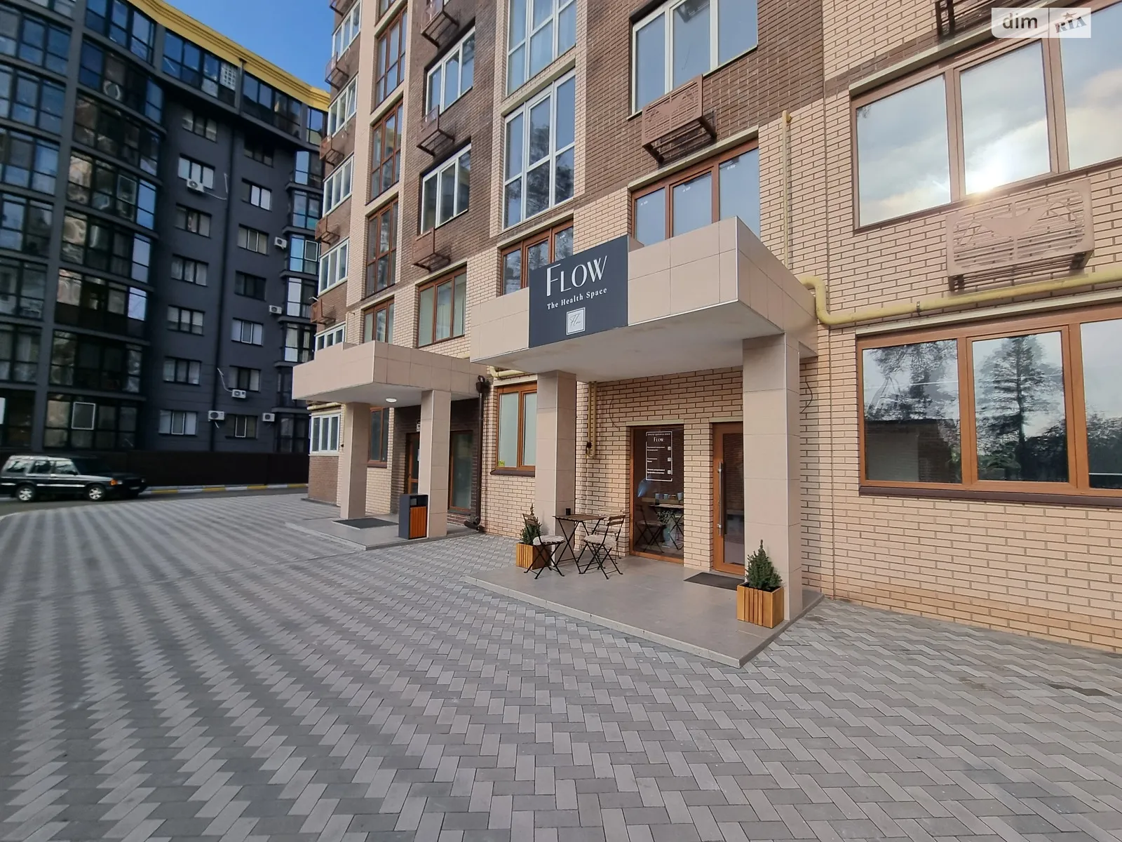 ул. Василия Стуса(Пушкинская), 64/68 Ирпень ЖК Мюнхаузен 2 - фото 1