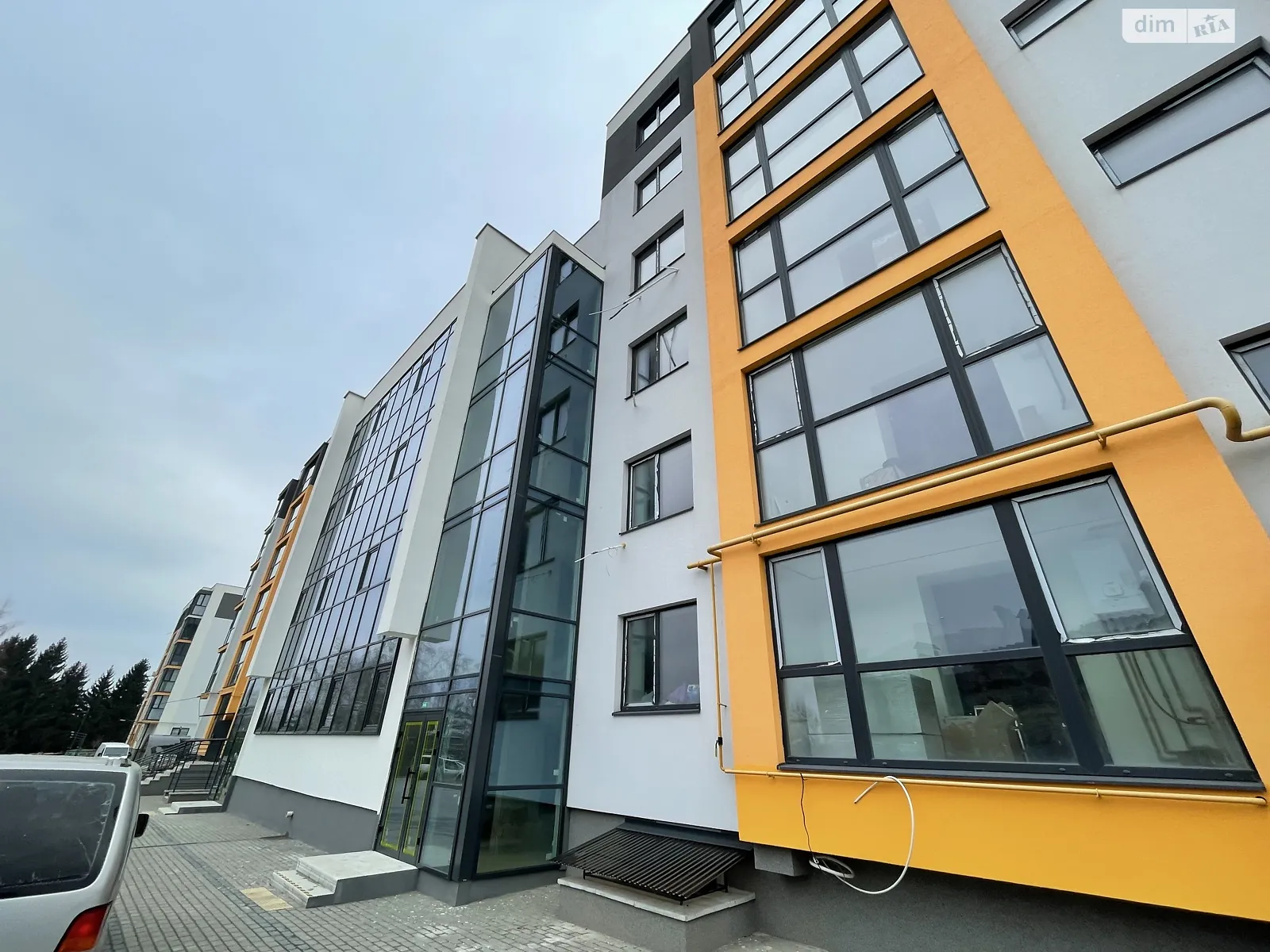 Продается 2-комнатная квартира 75 кв. м в Березиной, ул. Радужная - фото 1