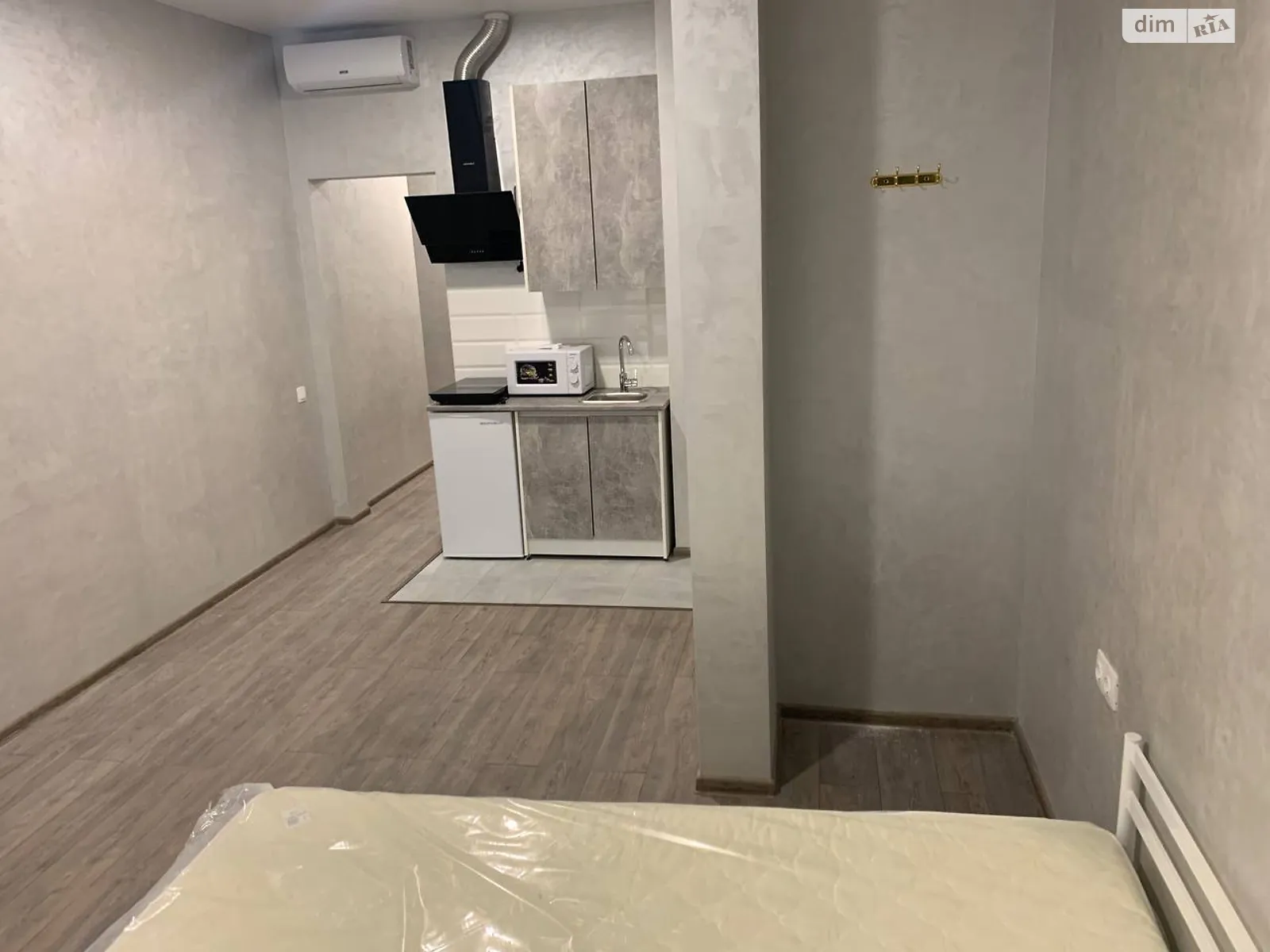 Продается 1-комнатная квартира 56.7 кв. м в Одессе, плато Аркадийское(Гагаринское), 9 - фото 1
