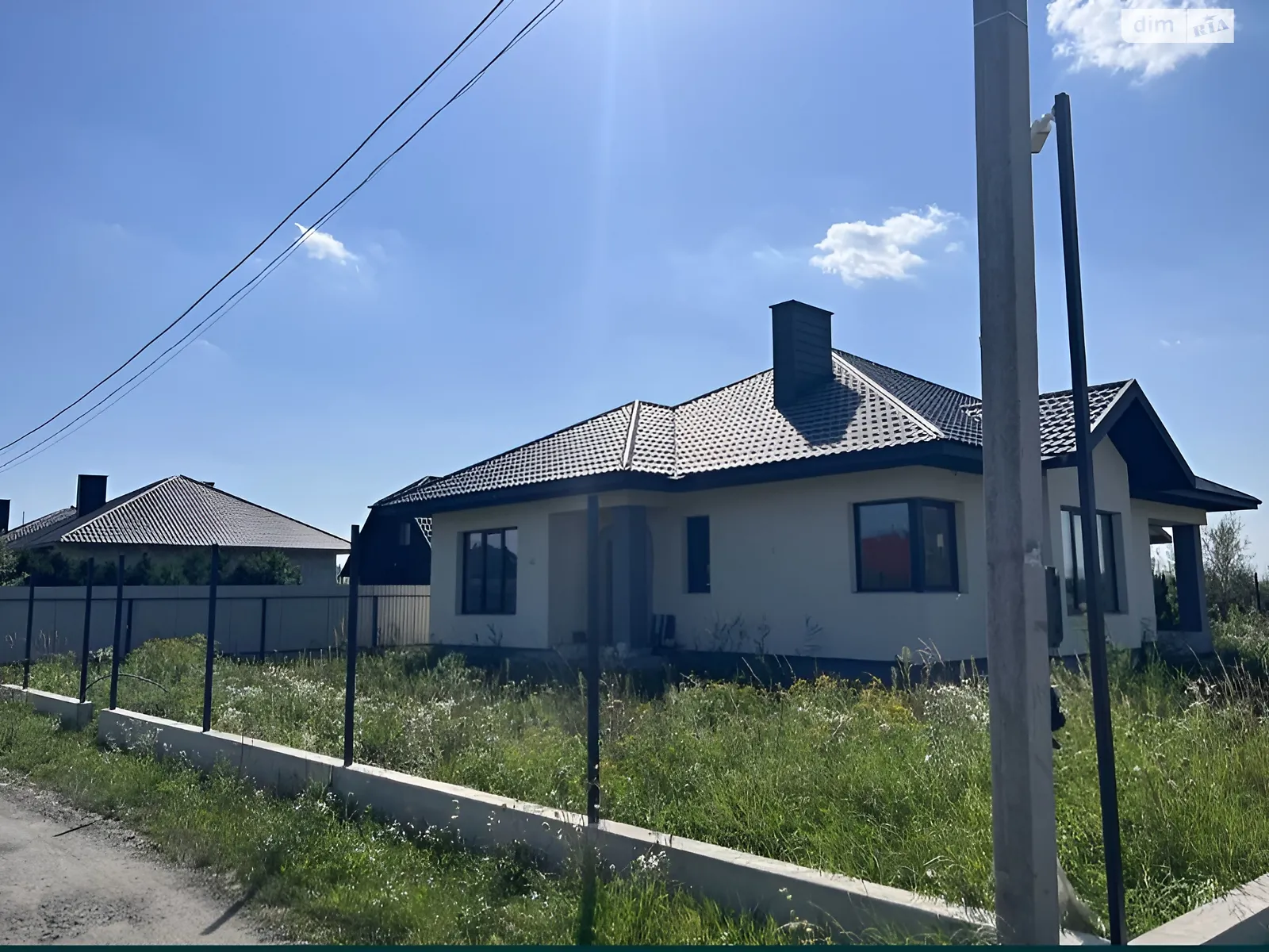 Продается одноэтажный дом 150 кв. м с подвалом, цена: 125000 $ - фото 1