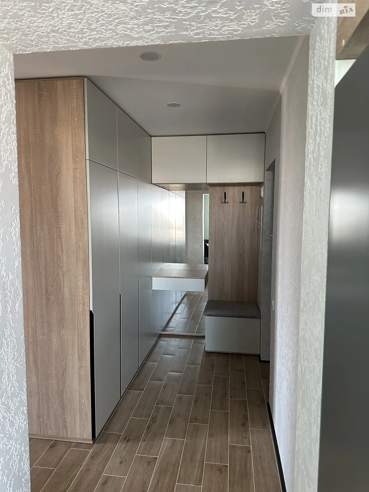 Продается 1-комнатная квартира 42 кв. м в Полтаве, ул. Великотырновская, 4А - фото 1