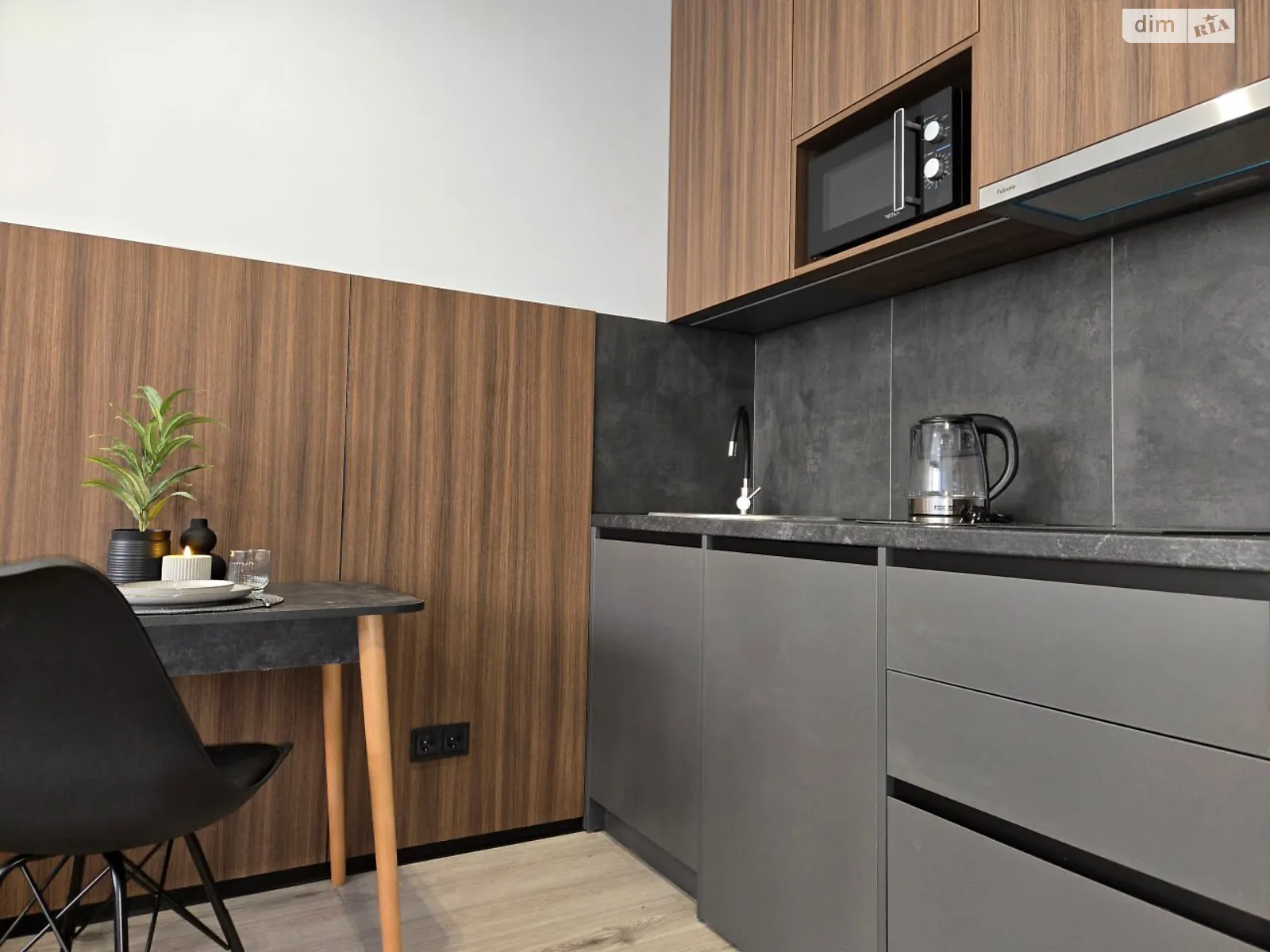 Сдается в аренду 1-комнатная квартира 22 кв. м в Киеве, просп. Воздушных Сил(Воздухофлотский), 56Б - фото 1