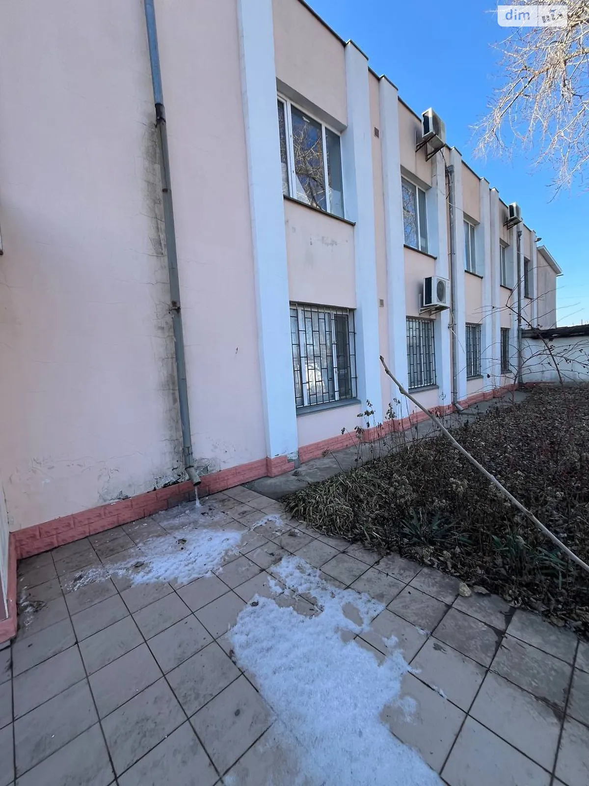 Продается помещения свободного назначения 826 кв. м в 2-этажном здании, цена: 339800 $ - фото 1