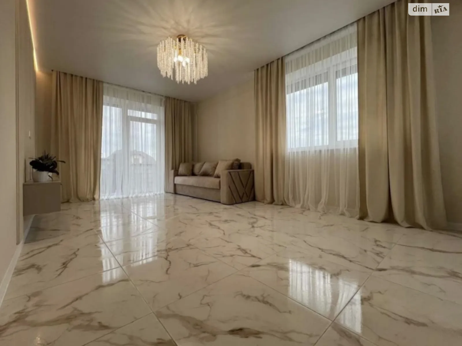Продается одноэтажный дом 85 кв. м с бассейном, цена: 115000 $ - фото 1