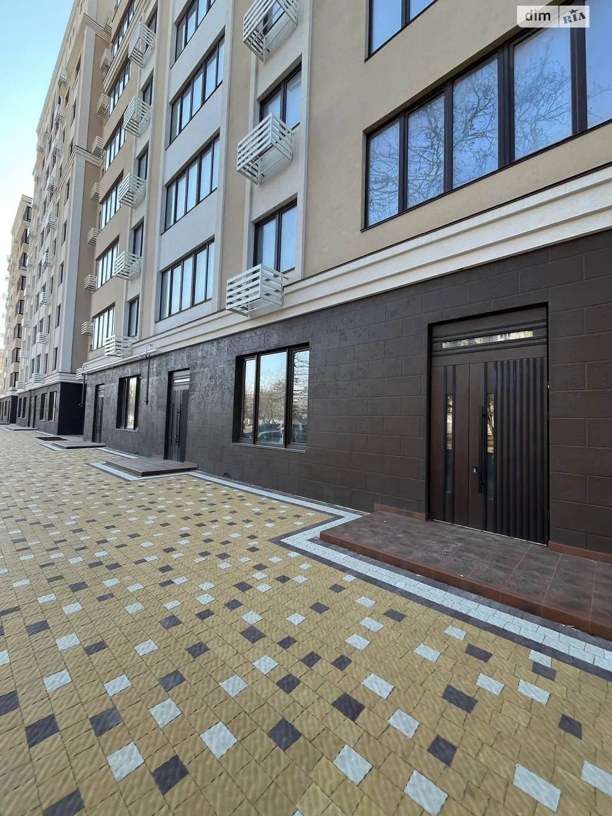 Продается помещения свободного назначения 92 кв. м в 9-этажном здании, цена: 110500 $ - фото 1