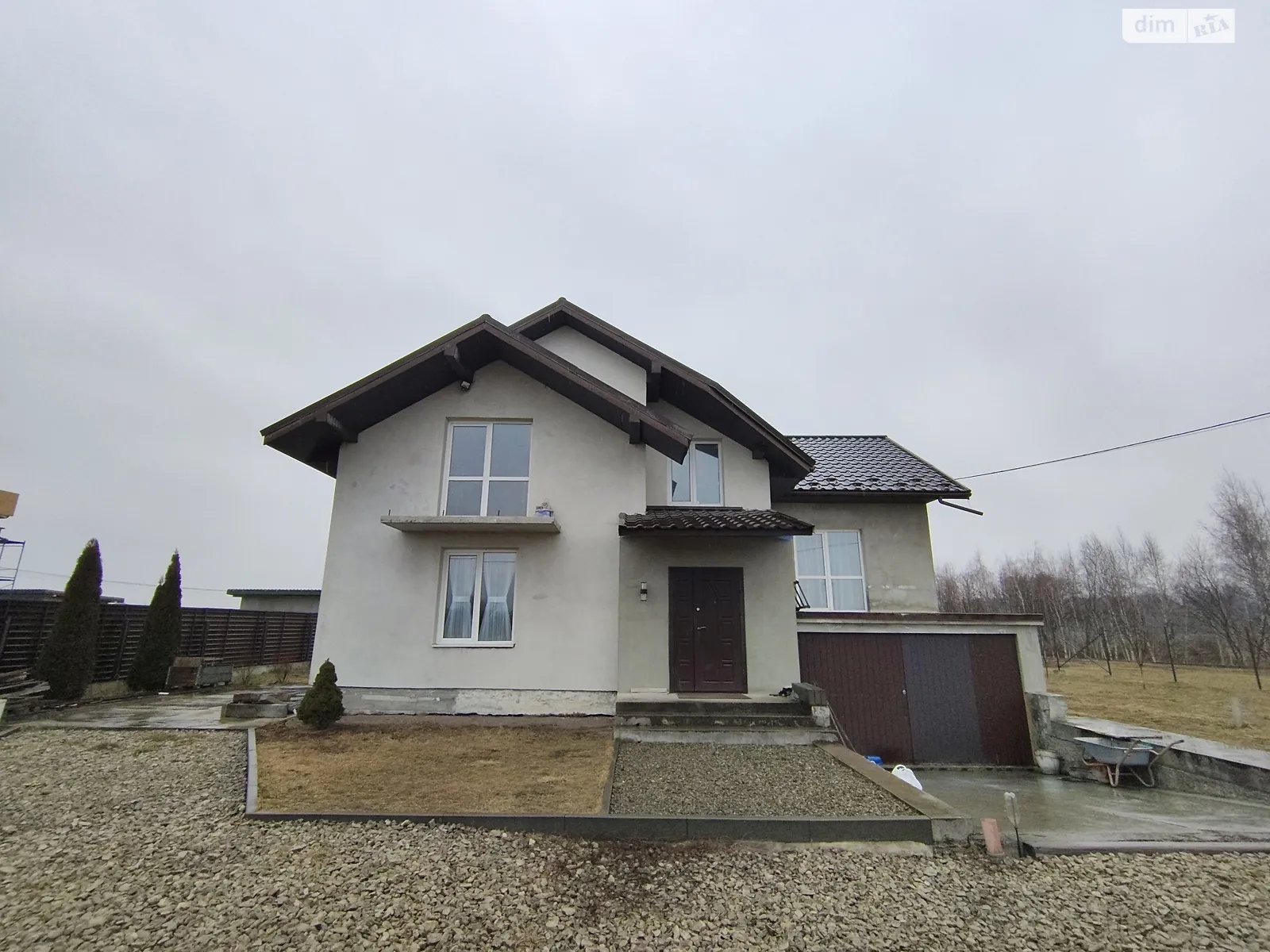 Продается дом на 2 этажа 238 кв. м с камином, цена: 199900 $ - фото 1