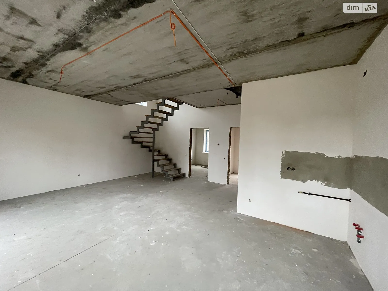 Продається будинок 2 поверховий 115 кв. м з садом, цена: 88000 $ - фото 1