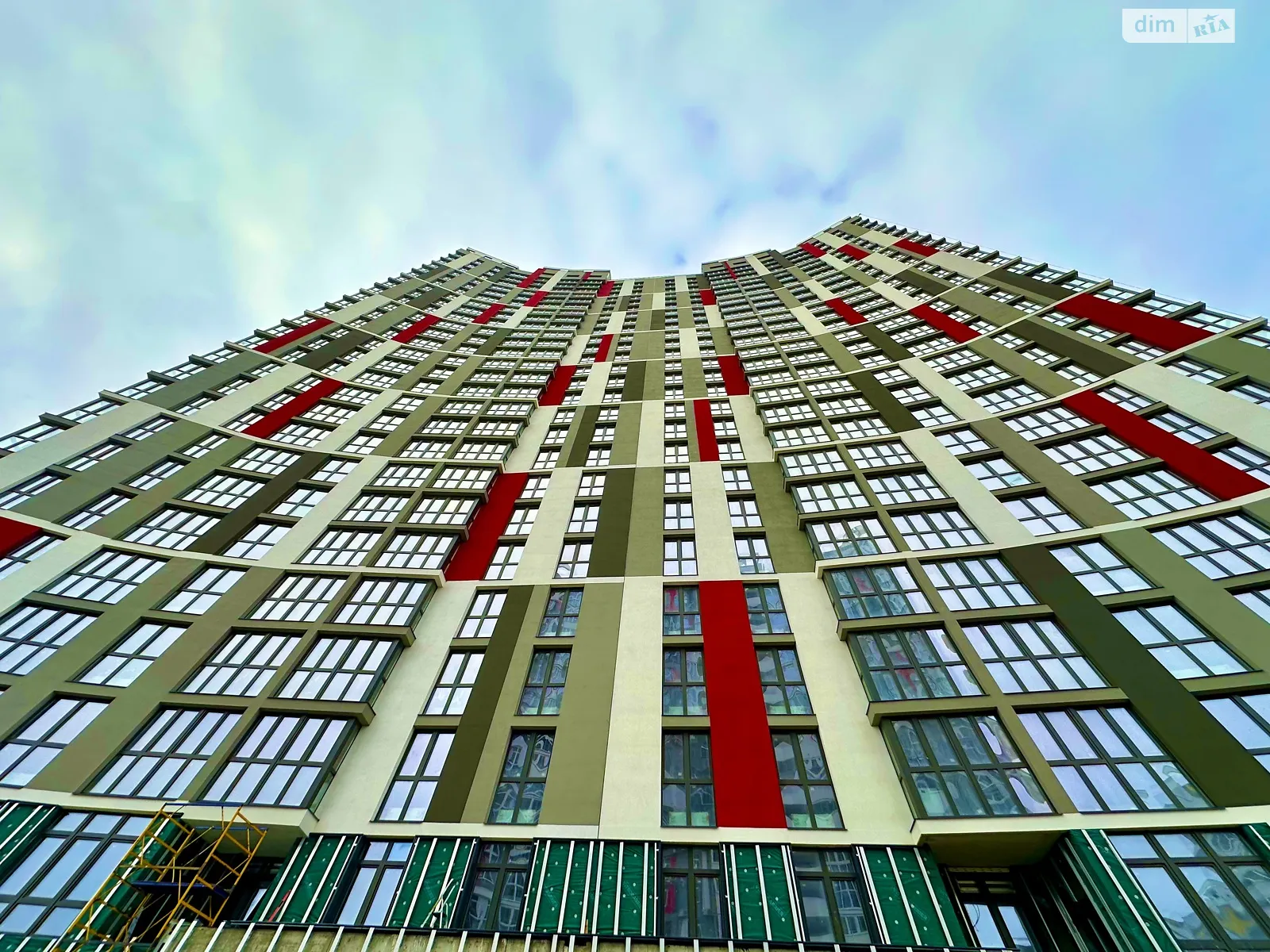 Продається 3-кімнатна квартира 96 кв. м у Києві, вул. Микільсько-Слобідська - фото 1