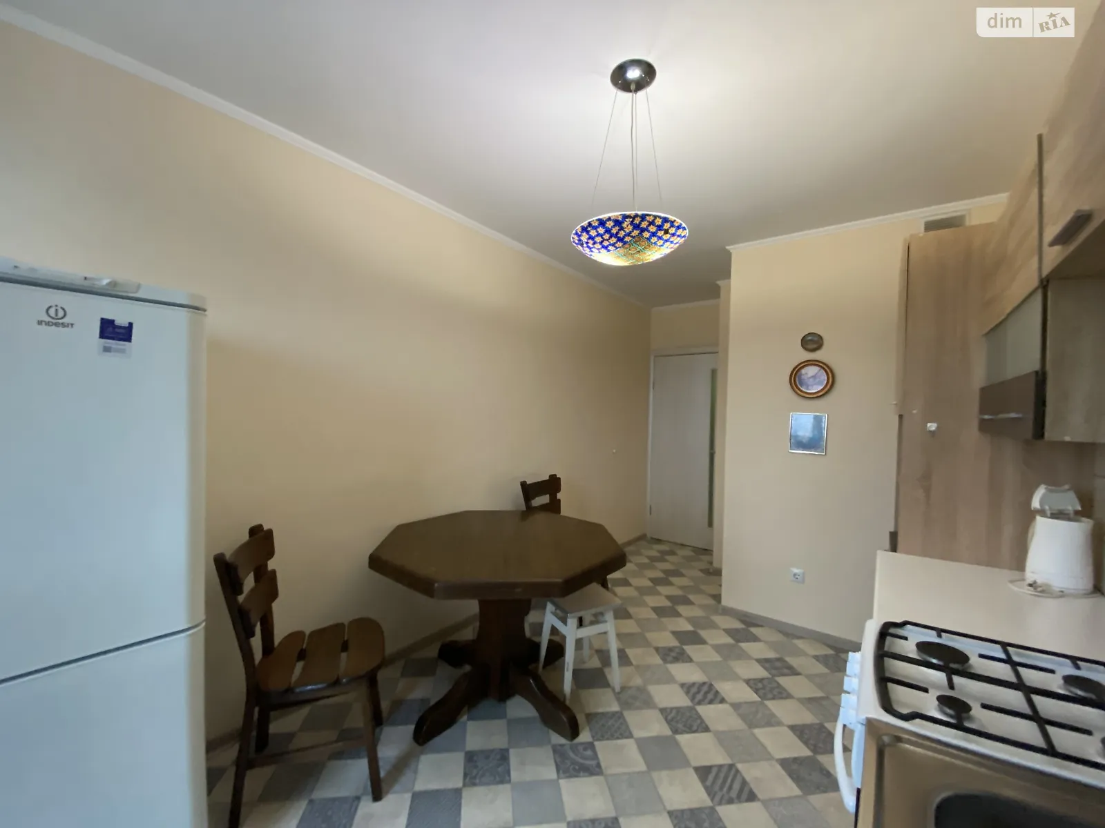 1-кімнатна квартира 45 кв. м у Тернополі, вул. Білогірська - фото 1