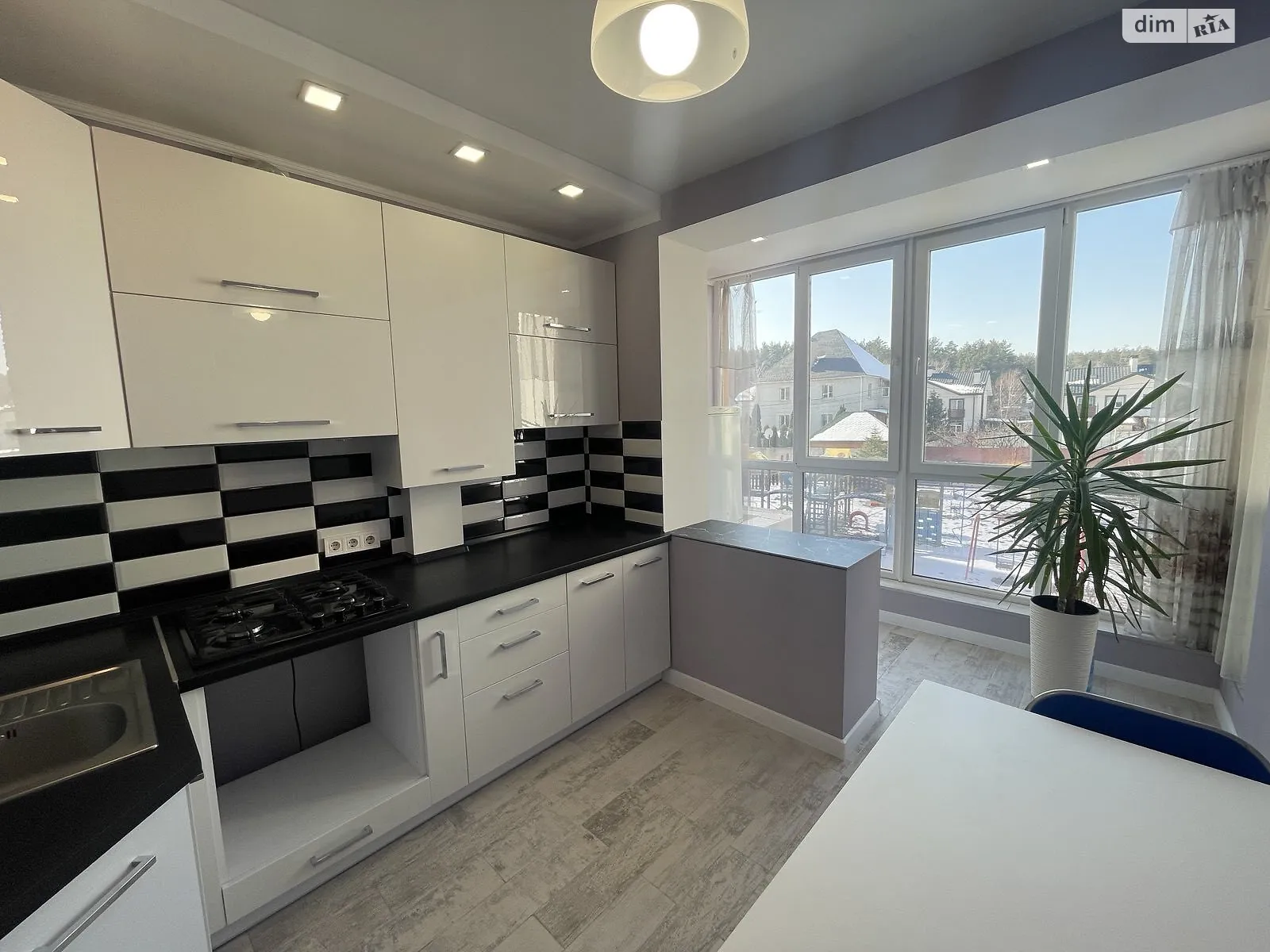 Продается 1-комнатная квартира 34.9 кв. м в Ирпене, ул. Дмитрия Павлычко(Есенина) - фото 1