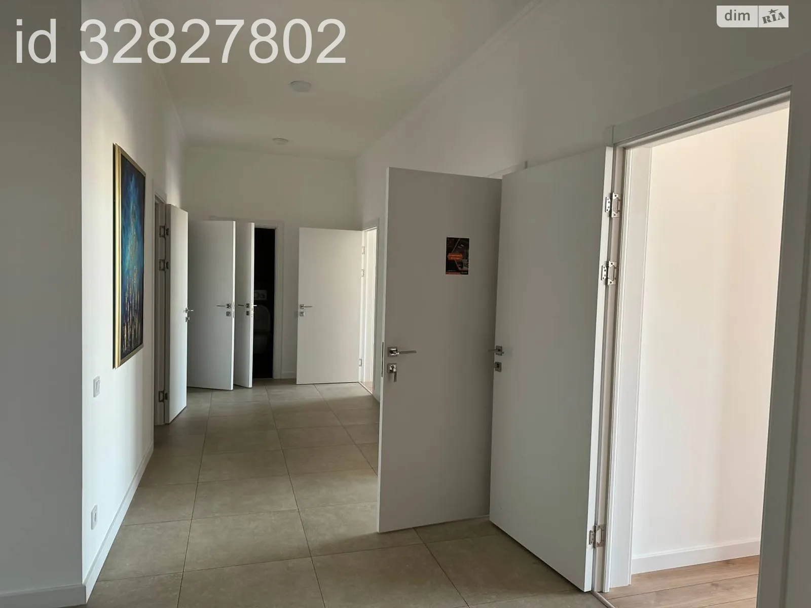 Продается офис 100.3 кв. м в бизнес-центре, цена: 140000 $ - фото 1