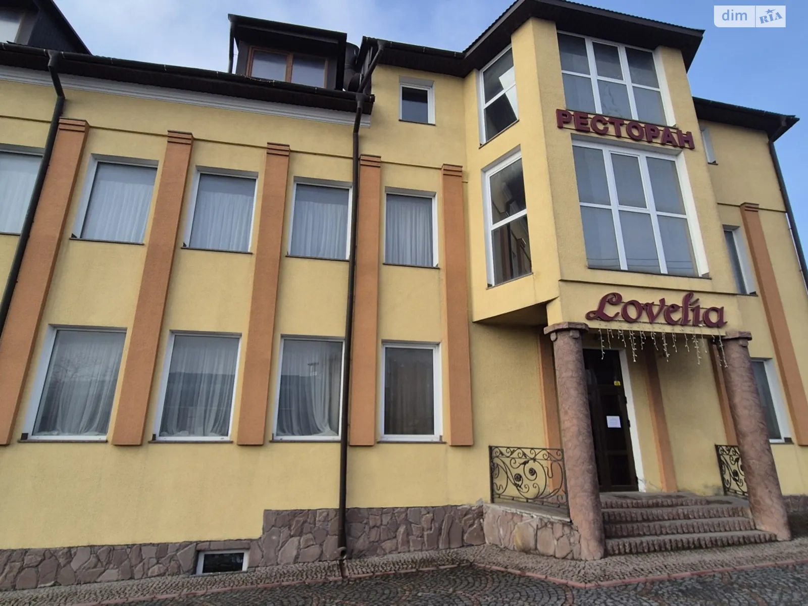 Сдается в аренду помещения свободного назначения 1280 кв. м в 3-этажном здании, цена: 70400 грн - фото 1