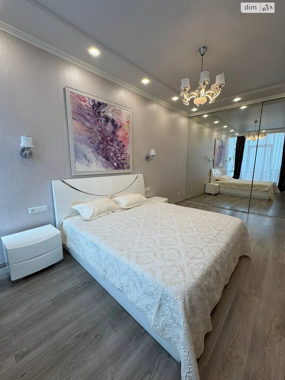 Продается 1-комнатная квартира 45 кв. м в Одессе, бул. Итальянский, 1Б - фото 1
