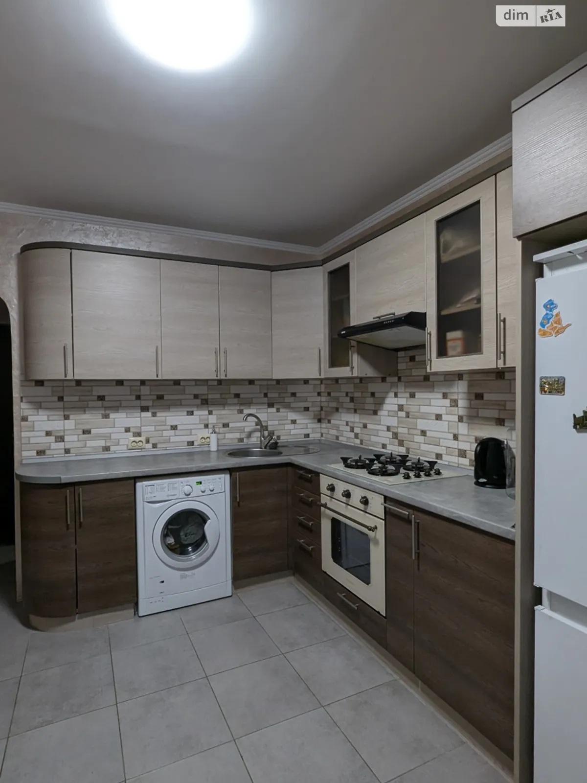 Продается 1-комнатная квартира 33.7 кв. м в Ивано-Франковске, ул. Бытовая, 4 - фото 1
