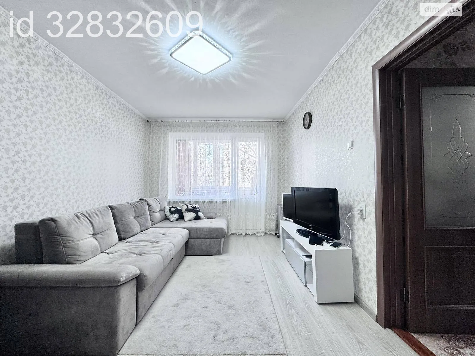 Продається 2-кімнатна квартира 45.2 кв. м у Миколаєві, вул. Космонавтів - фото 1