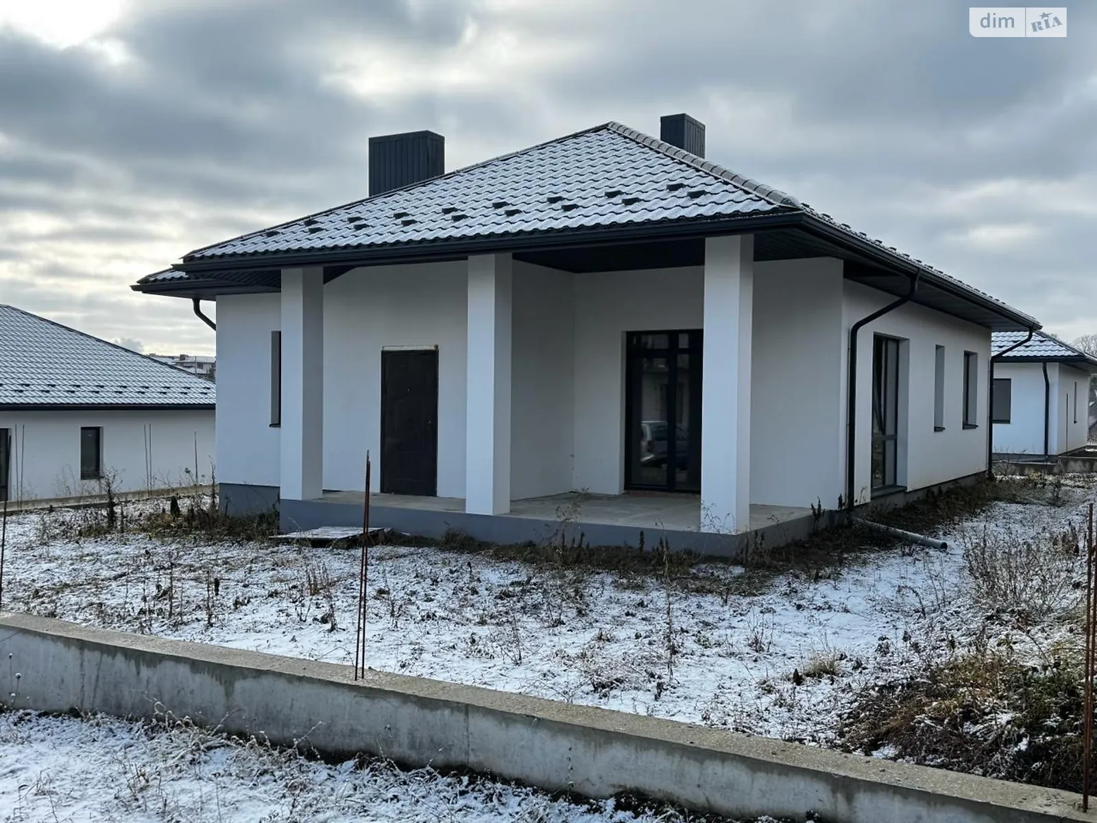 Продається одноповерховий будинок 100 кв. м з ділянкою, цена: 77000 $ - фото 1