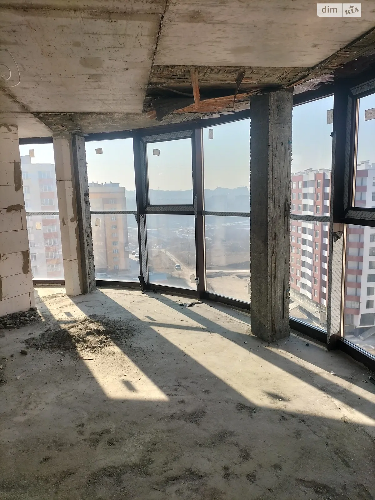 3-кімнатна квартира 96.1 кв. м у Тернополі, вул. Київська, 9Б - фото 1