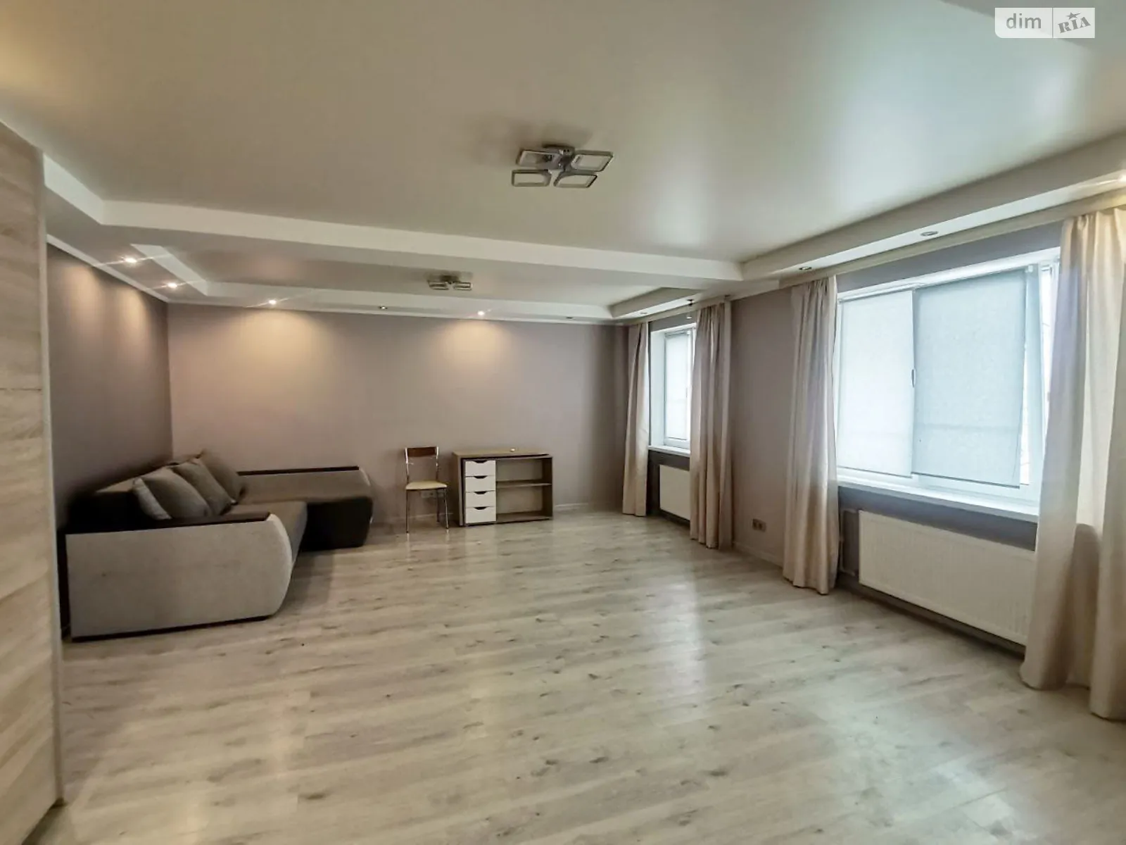 2-комнатная квартира 39.96 кв. м в Запорожье - фото 1