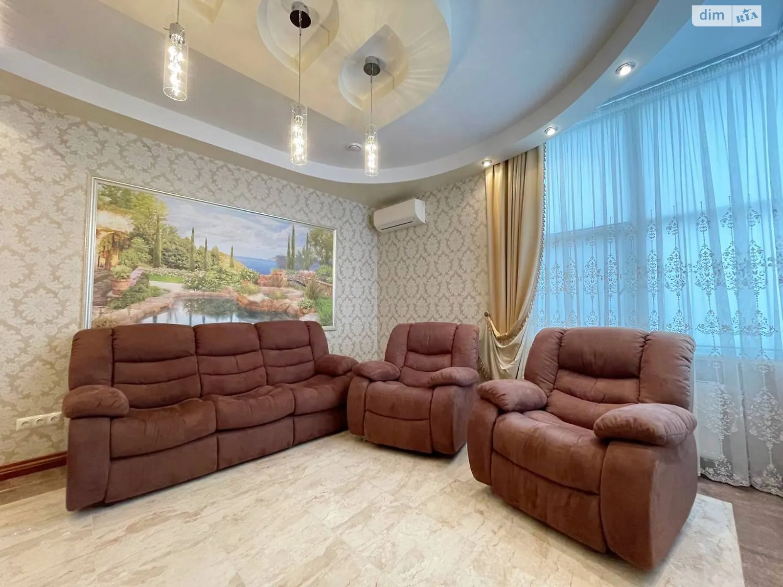 Продается 3-комнатная квартира 116.1 кв. м в, цена: 153000 $ - фото 1