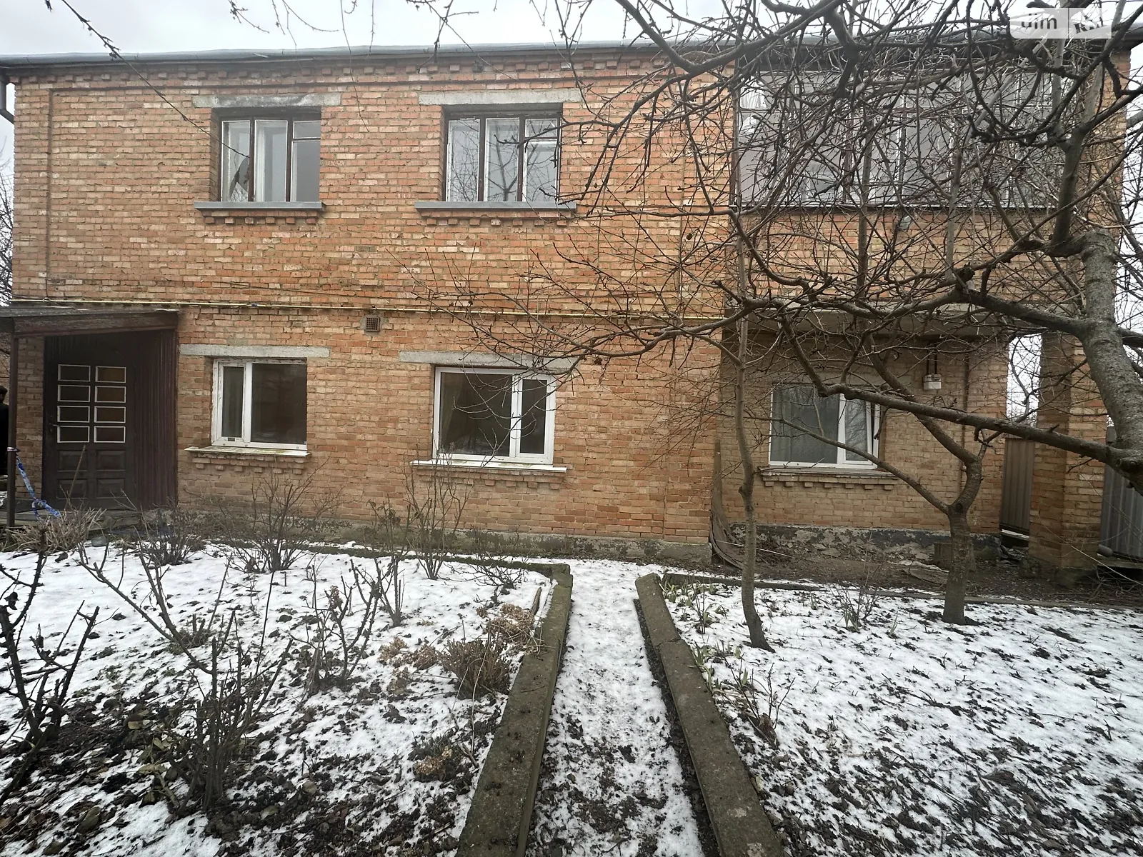 Продается дом на 2 этажа 147 кв. м с баней/сауной, цена: 82000 $ - фото 1