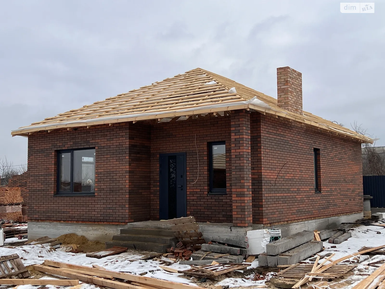 Продается одноэтажный дом 68 кв. м с балконом, цена: 75000 $ - фото 1