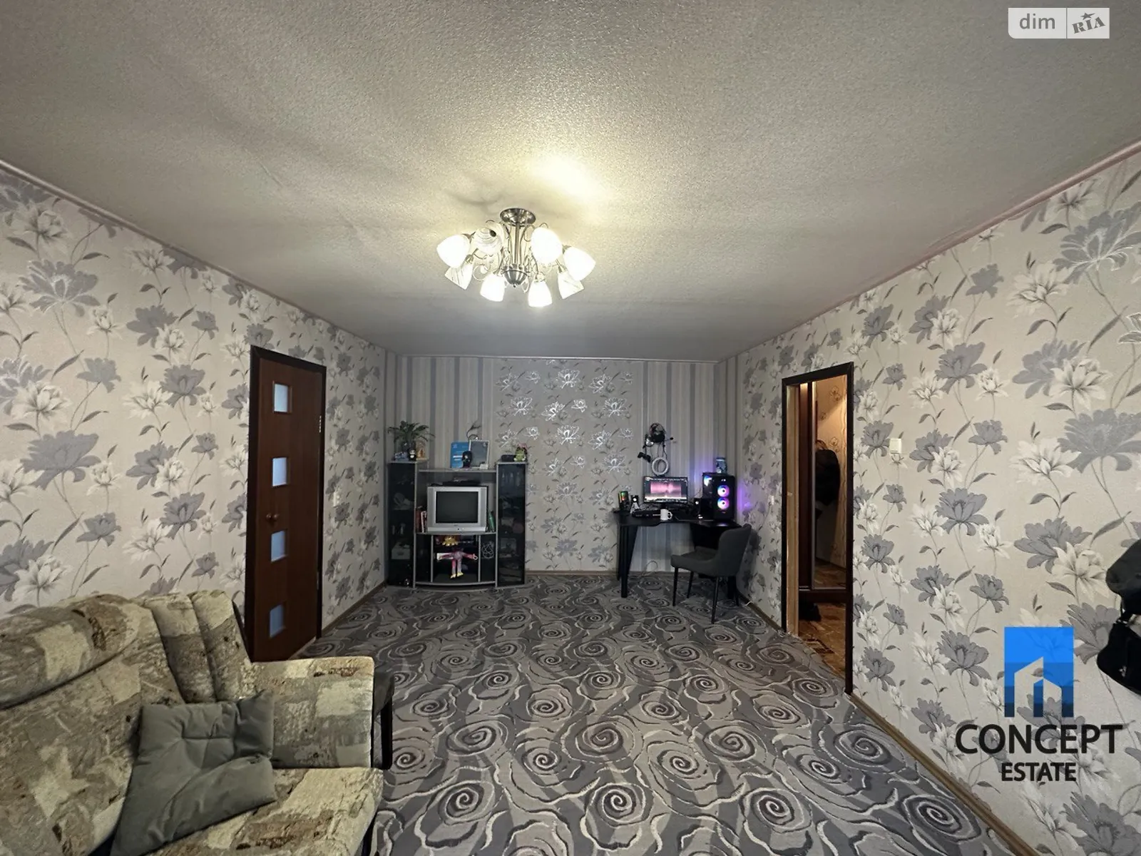 Продается 1-комнатная квартира 39.1 кв. м в Днепре, мас. Сокол-1 - фото 1