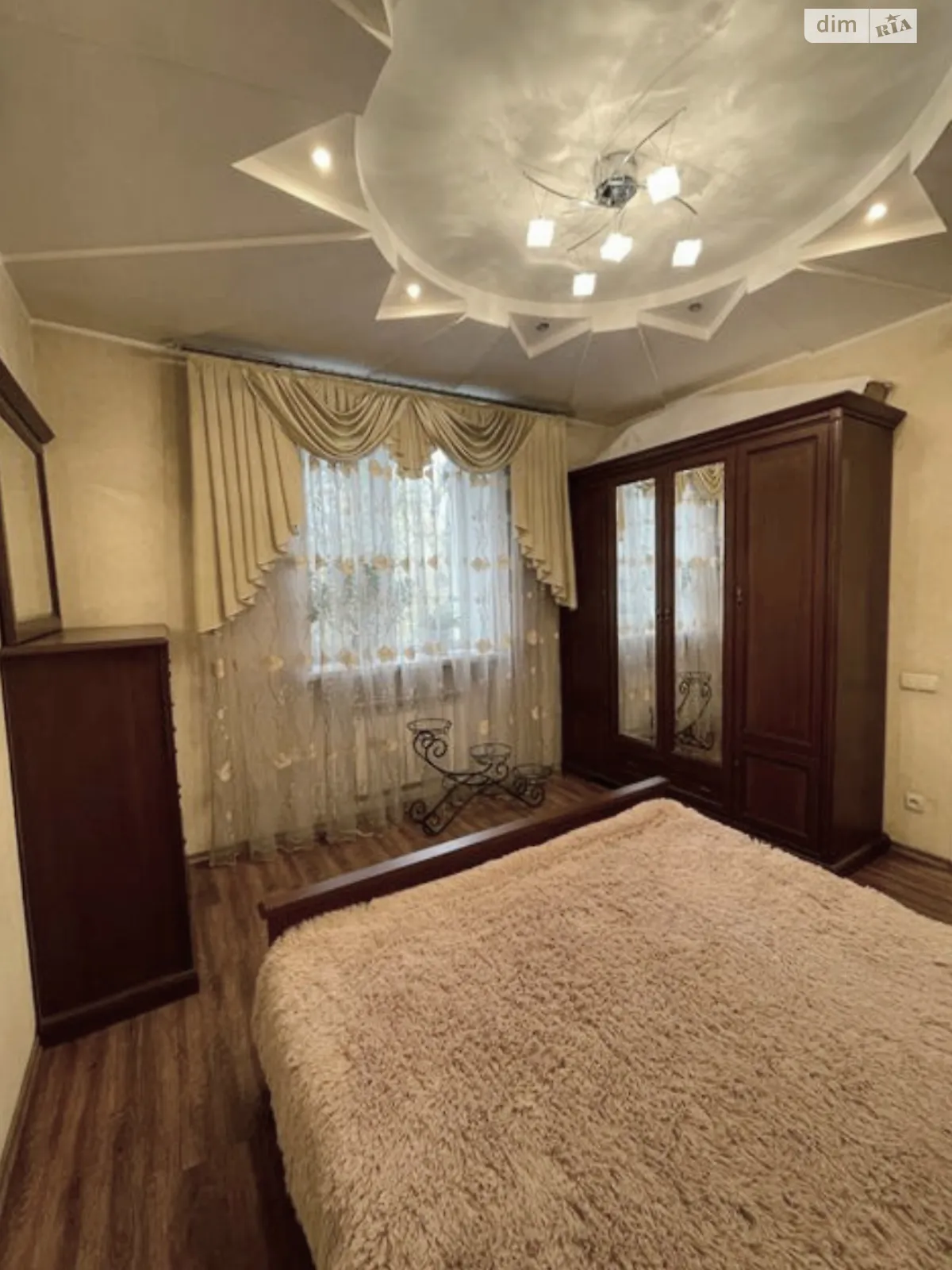 Сдается в аренду 3-комнатная квартира 70 кв. м в Одессе, просп. Небесной Сотни, 6 - фото 1