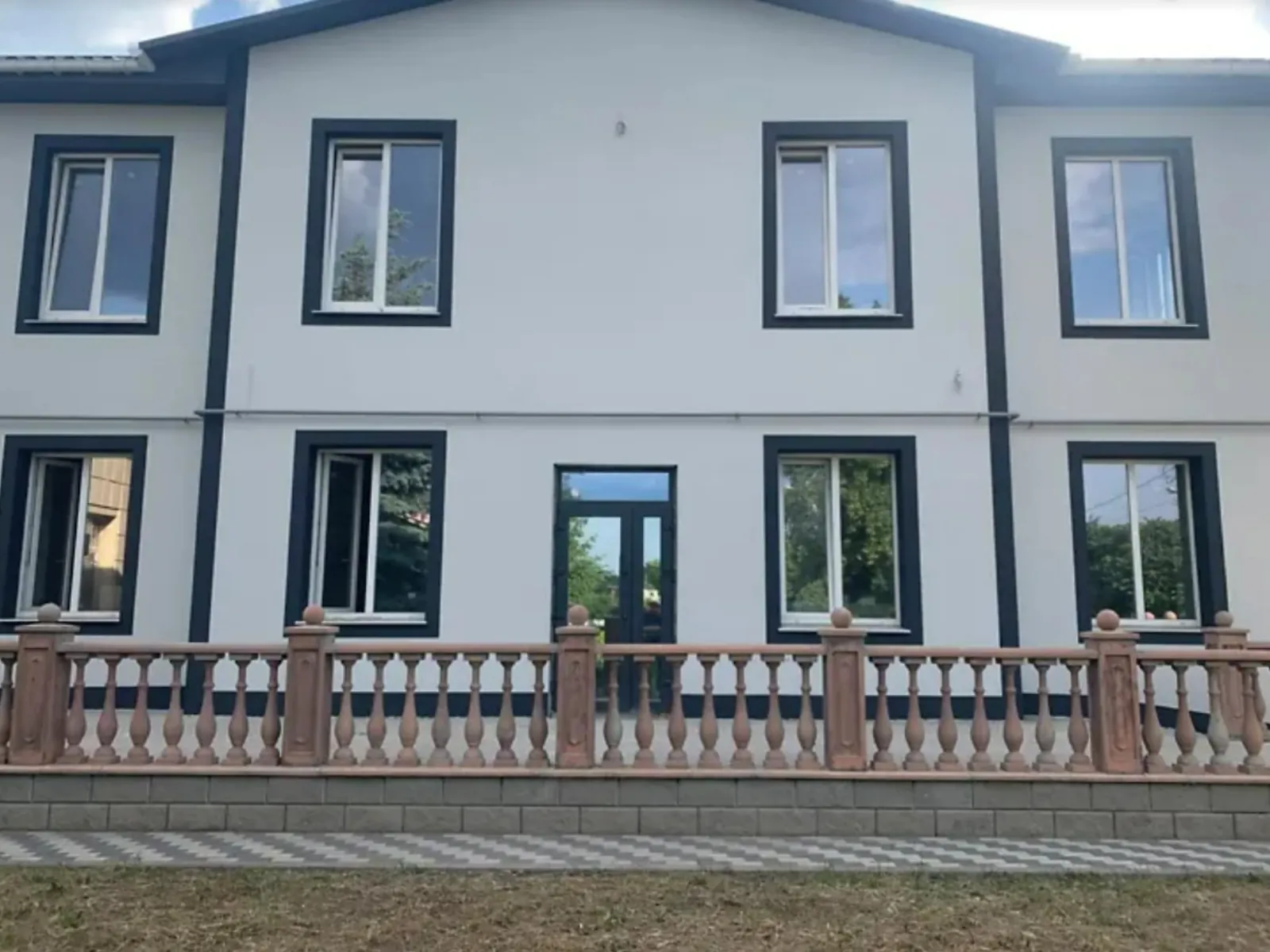 Продается помещения свободного назначения 987.1 кв. м в 2-этажном здании, цена: 300000 $ - фото 1