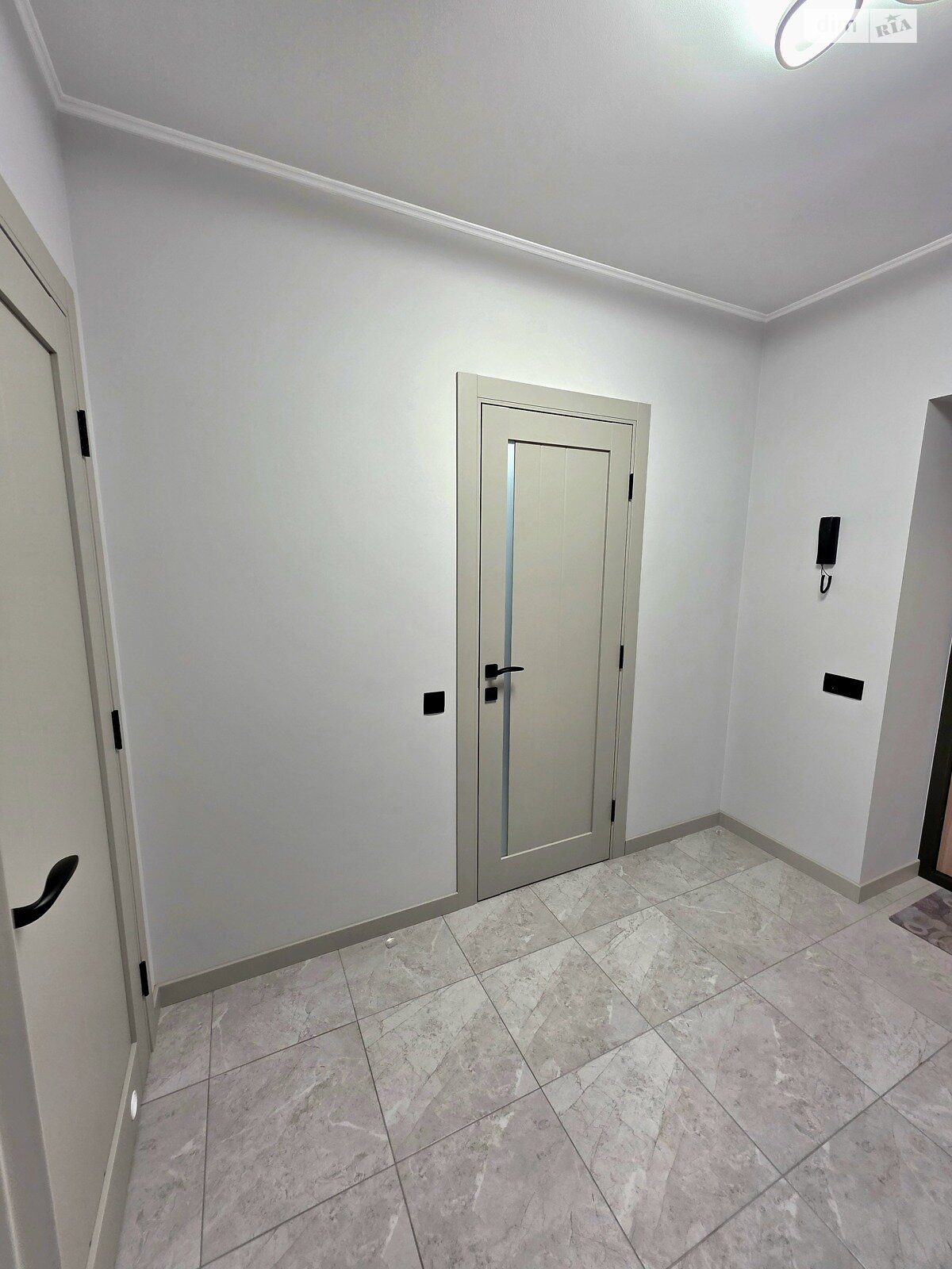 Прев'ю фото 10