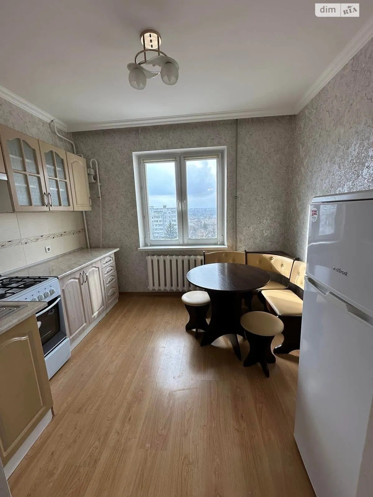 Сдается в аренду 1-комнатная квартира 33.6 кв. м в Белой Церкви, ул. Курсовая, 35 - фото 1