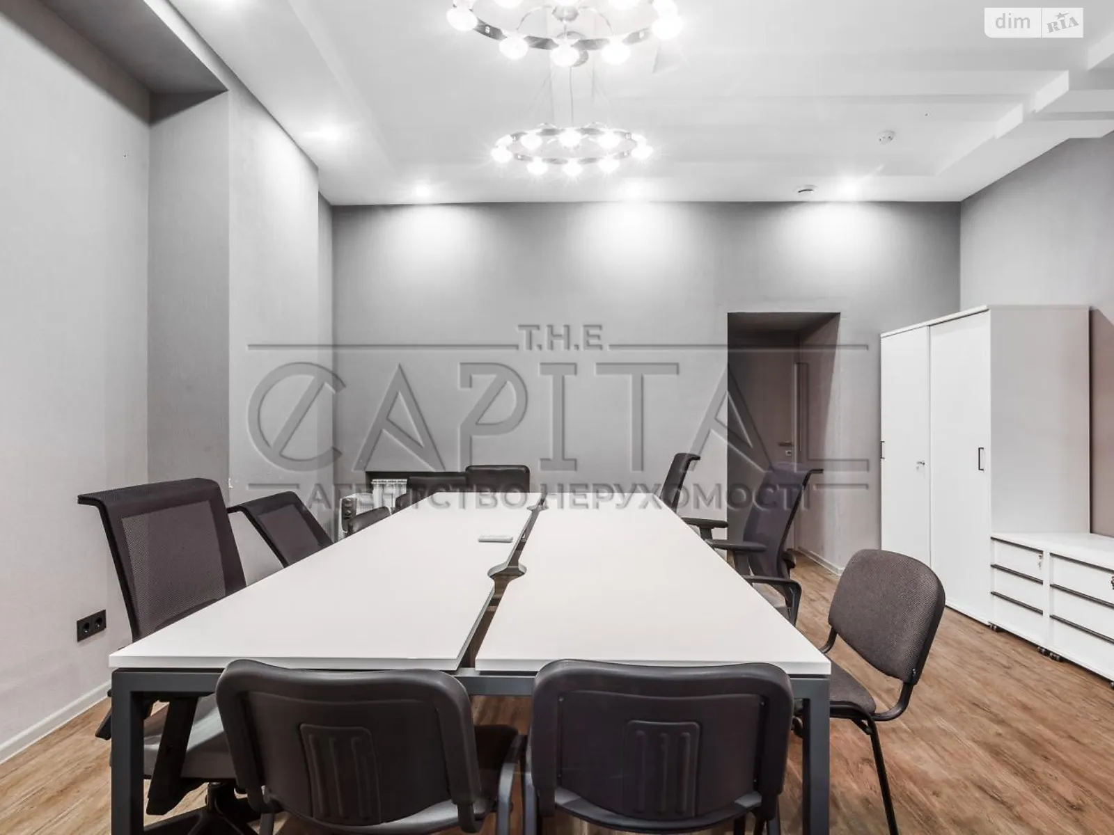 Сдается в аренду офис 1012.4 кв. м в бизнес-центре, цена: 13000 $ - фото 1