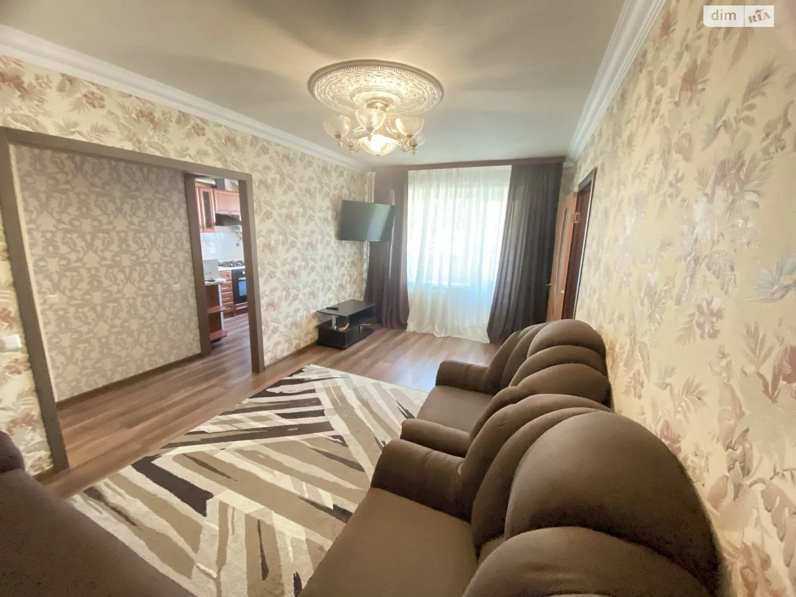 Продається 2-кімнатна квартира 44 кв. м у Білій Церкві, пл. Соборна, 11 - фото 1
