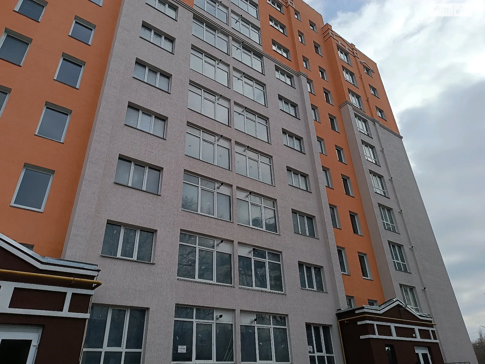 Продается 1-комнатная квартира 56 кв. м в Хмельницком, ул. Казацкая, 40 - фото 1