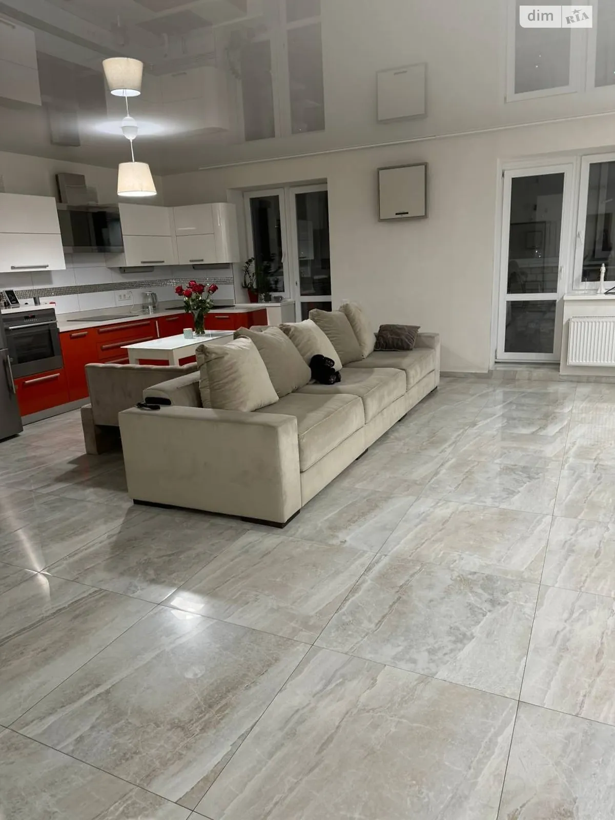 Продается 2-комнатная квартира 97 кв. м в Днепре, ул. Космическая, 3А - фото 1