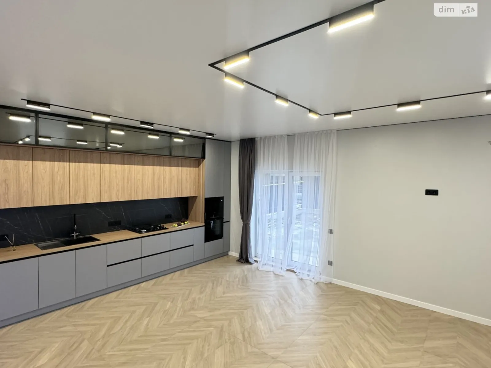 Продается дом на 2 этажа 125 кв. м с мансардой, цена: 170000 $ - фото 1