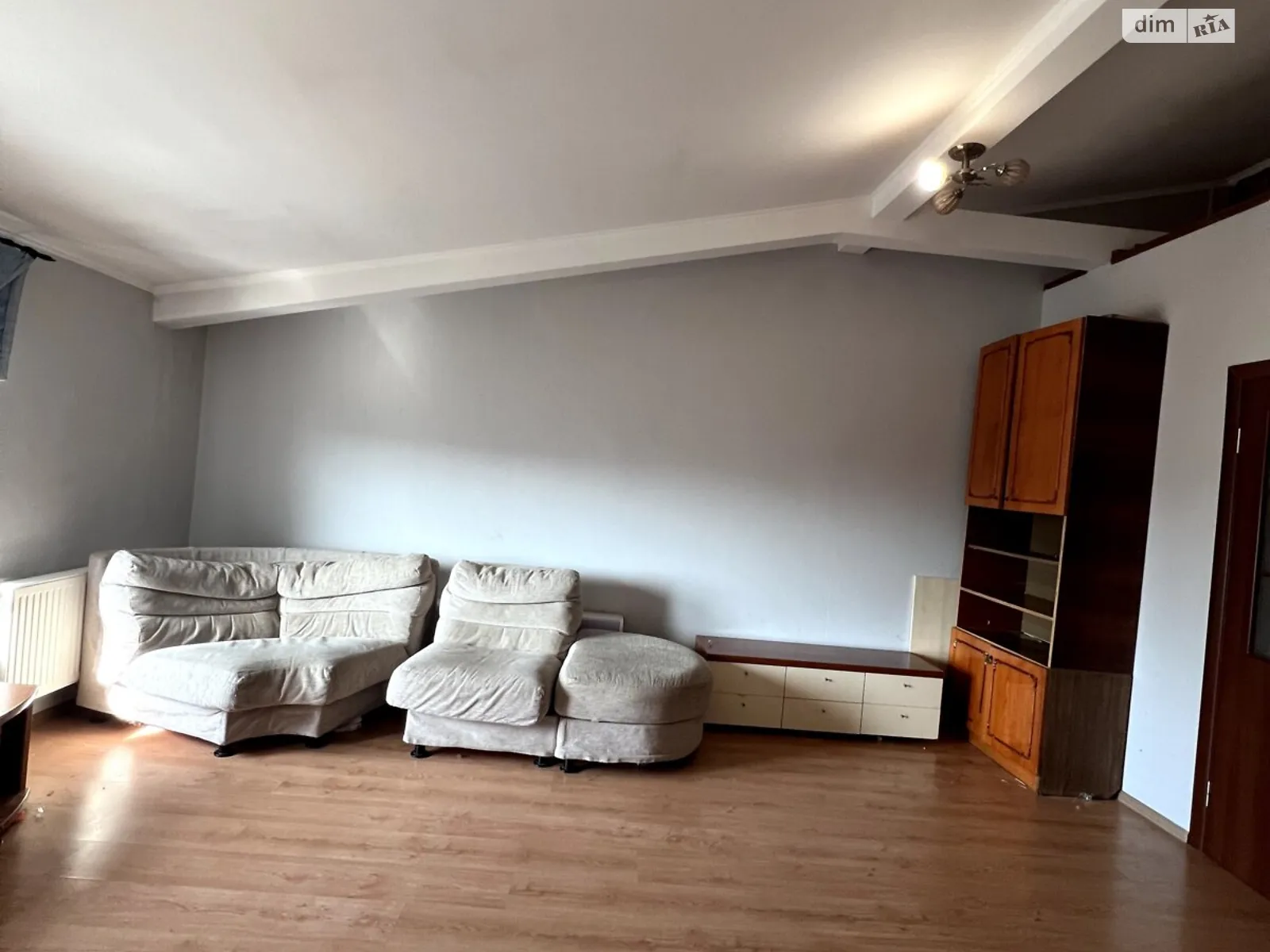 Продается 3-комнатная квартира 57.2 кв. м в Угринове, ул. Леси Украинки, 2 - фото 1