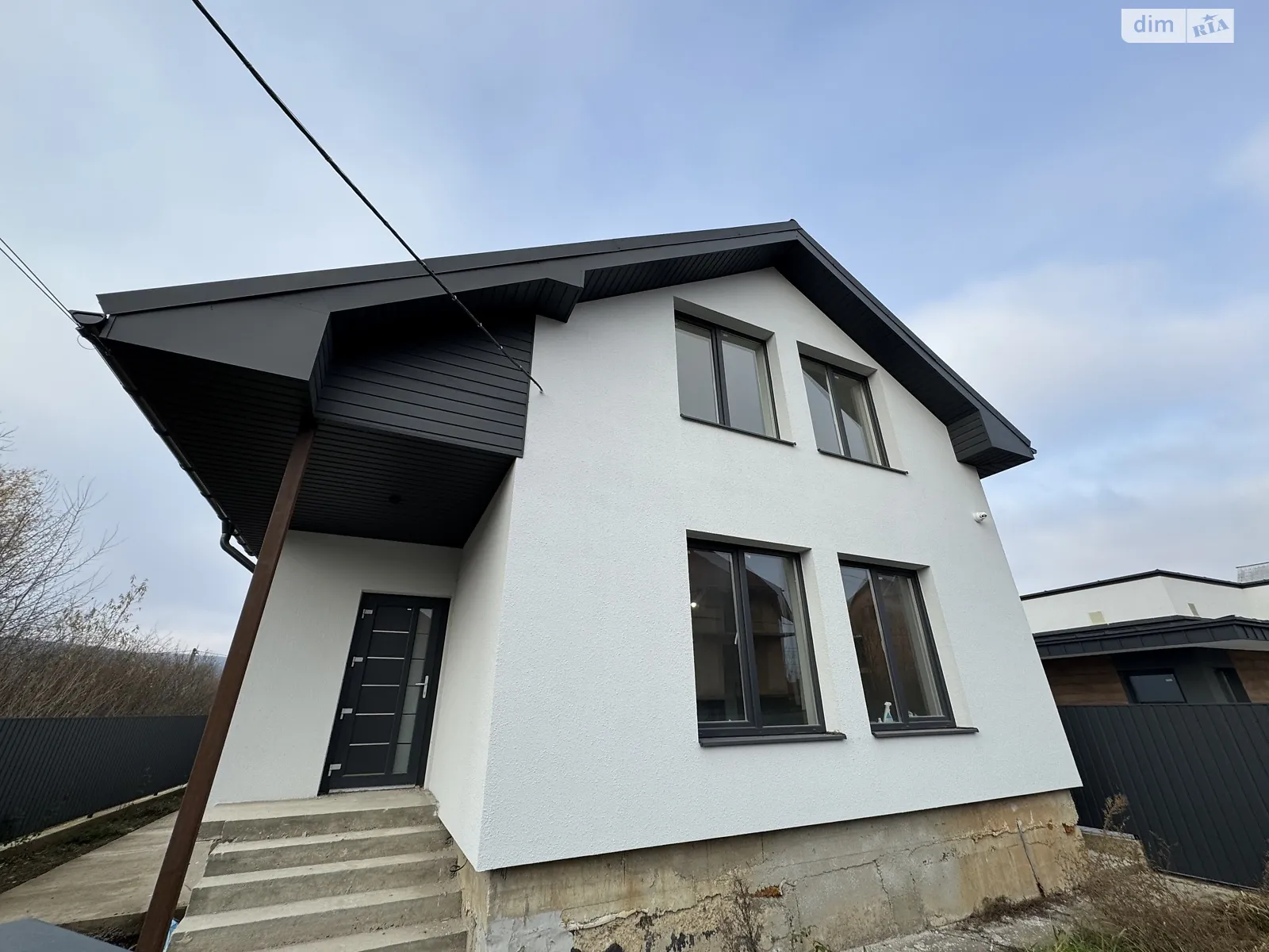 Продается дом на 2 этажа 146 кв. м с беседкой, цена: 170000 $ - фото 1