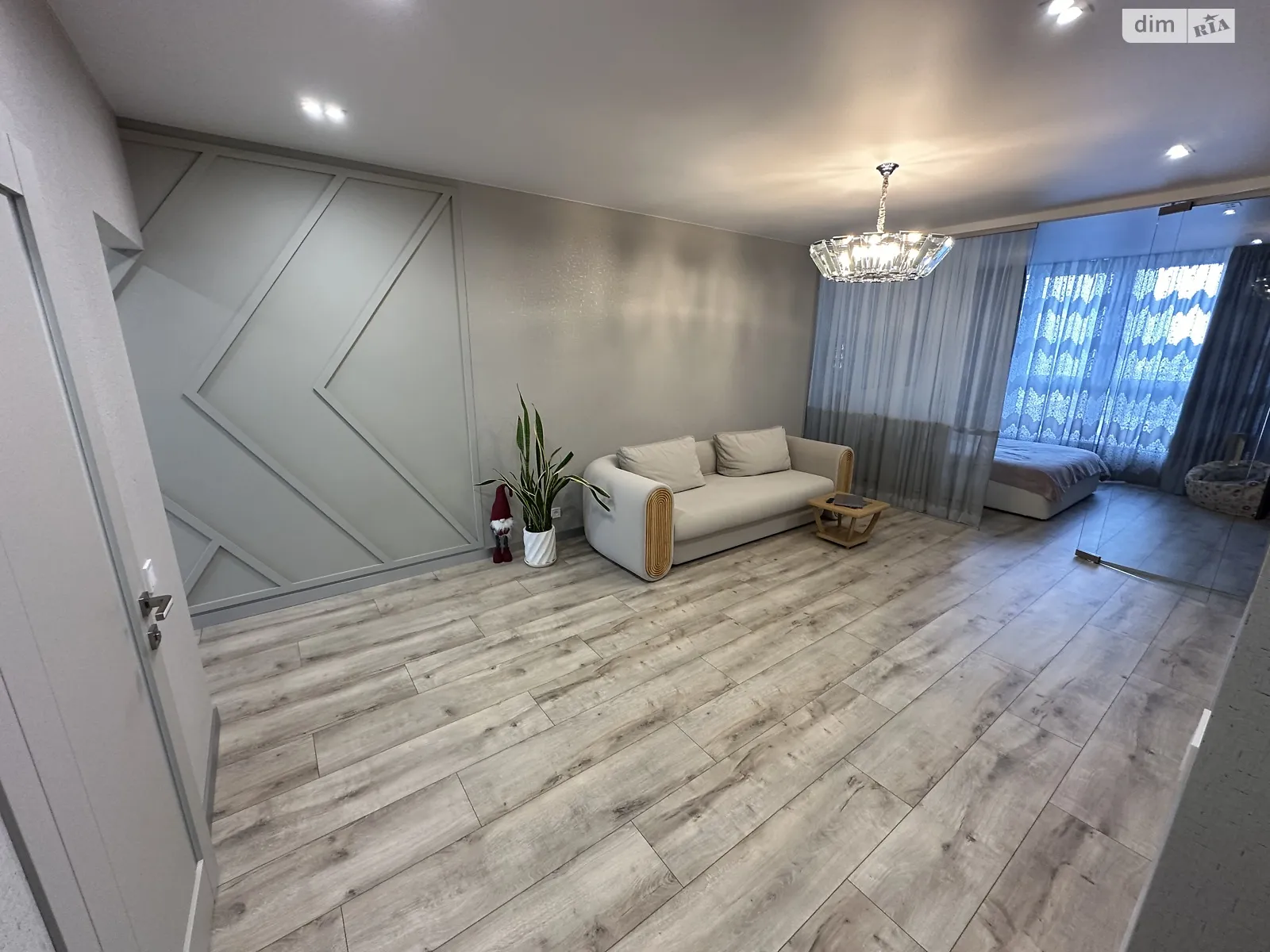 Продается 1-комнатная квартира 56 кв. м в Лиманке, ул. Жемчужная, 11 корпус 2 - фото 1