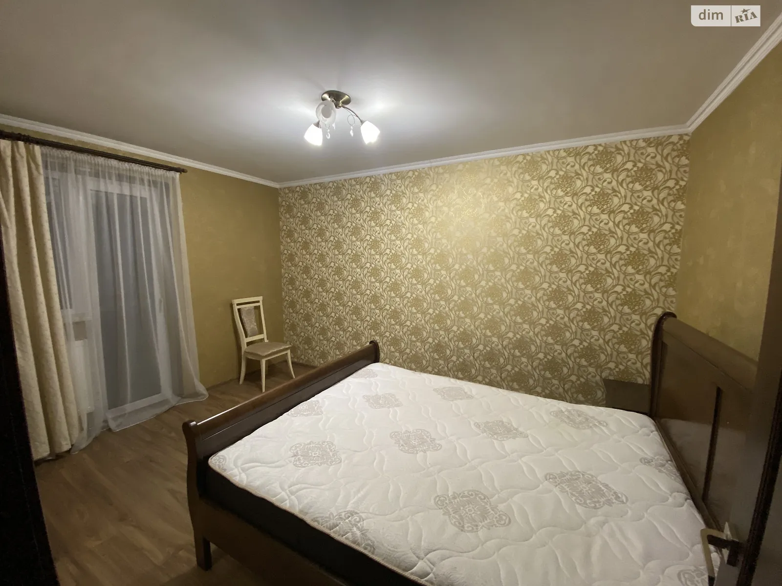 Продается 2-комнатная квартира 59.2 кв. м в Петрикове, ул. Национального Возрождения - фото 1