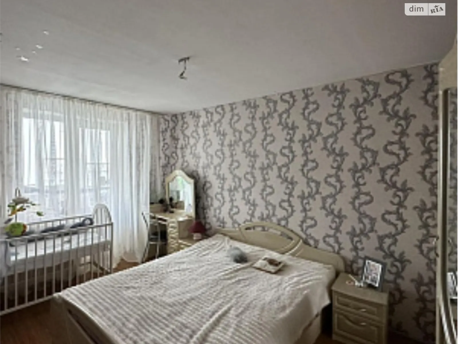 Продається 2-кімнатна квартира 62 кв. м у Коломиї, вул. Мазепи - фото 1