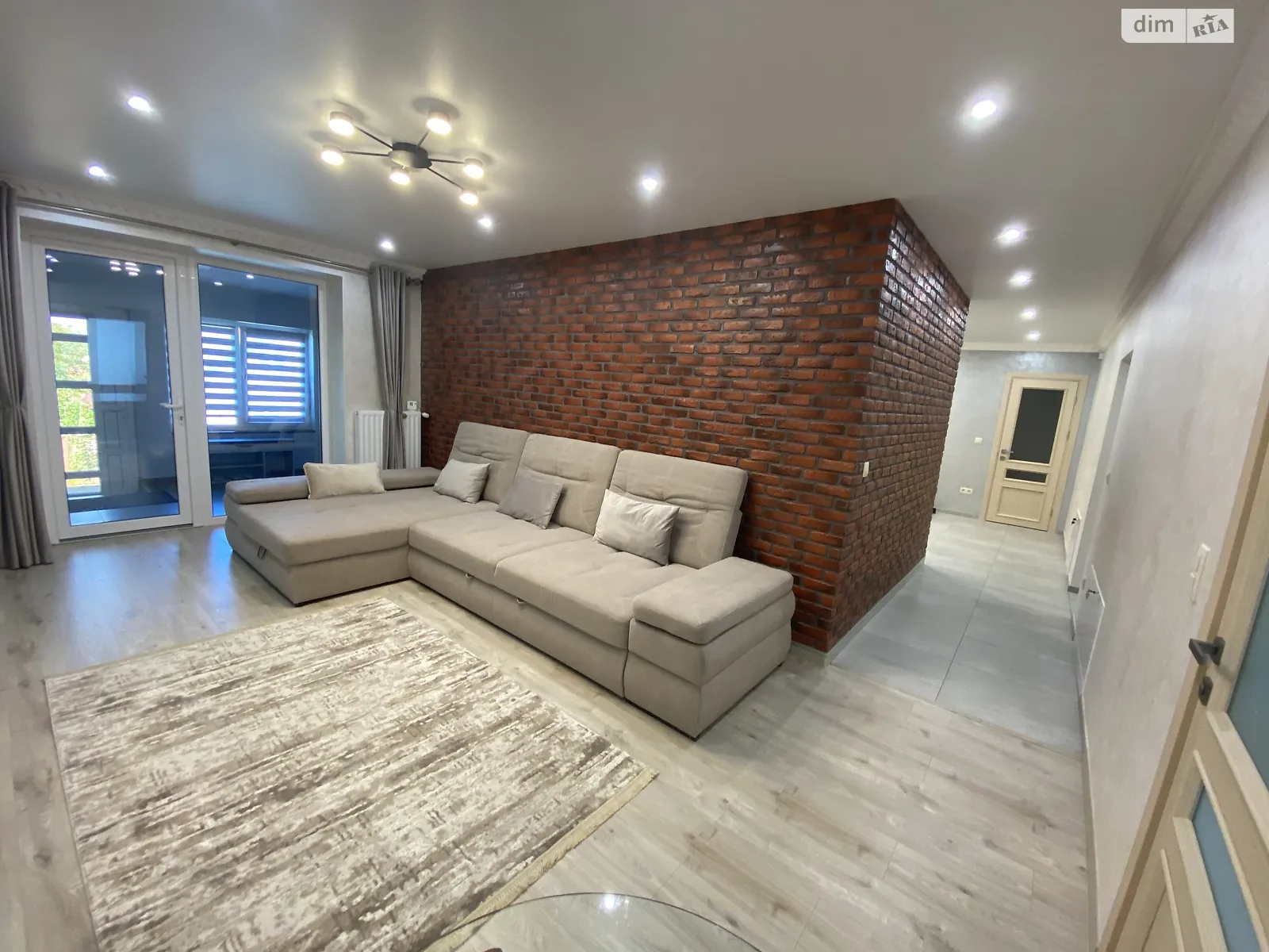 Продається 3-кімнатна квартира 116.8 кв. м у, цена: 77000 $ - фото 1