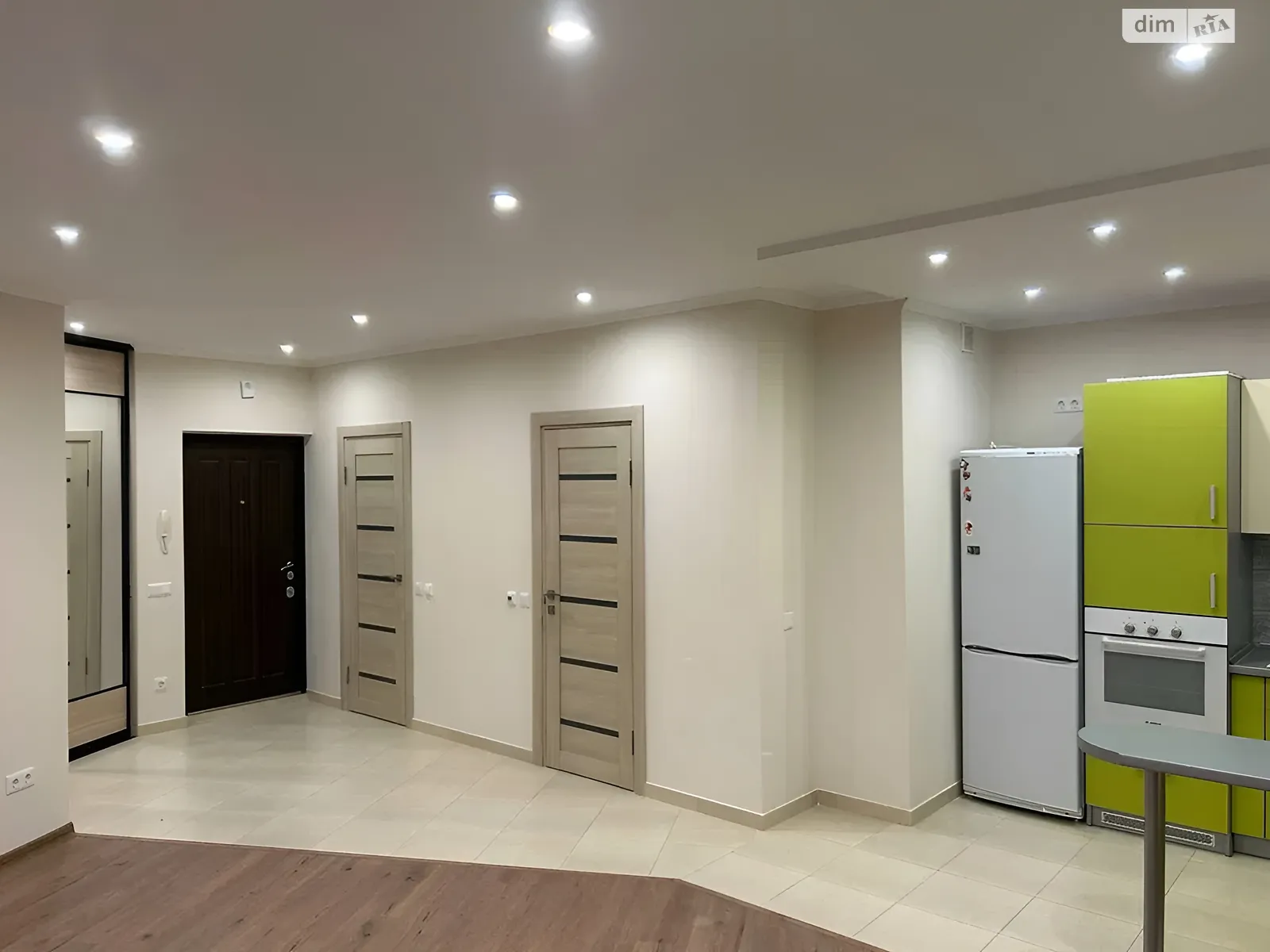 Продается 2-комнатная квартира 65 кв. м в Киеве, ул. Светлая, 3Д - фото 1