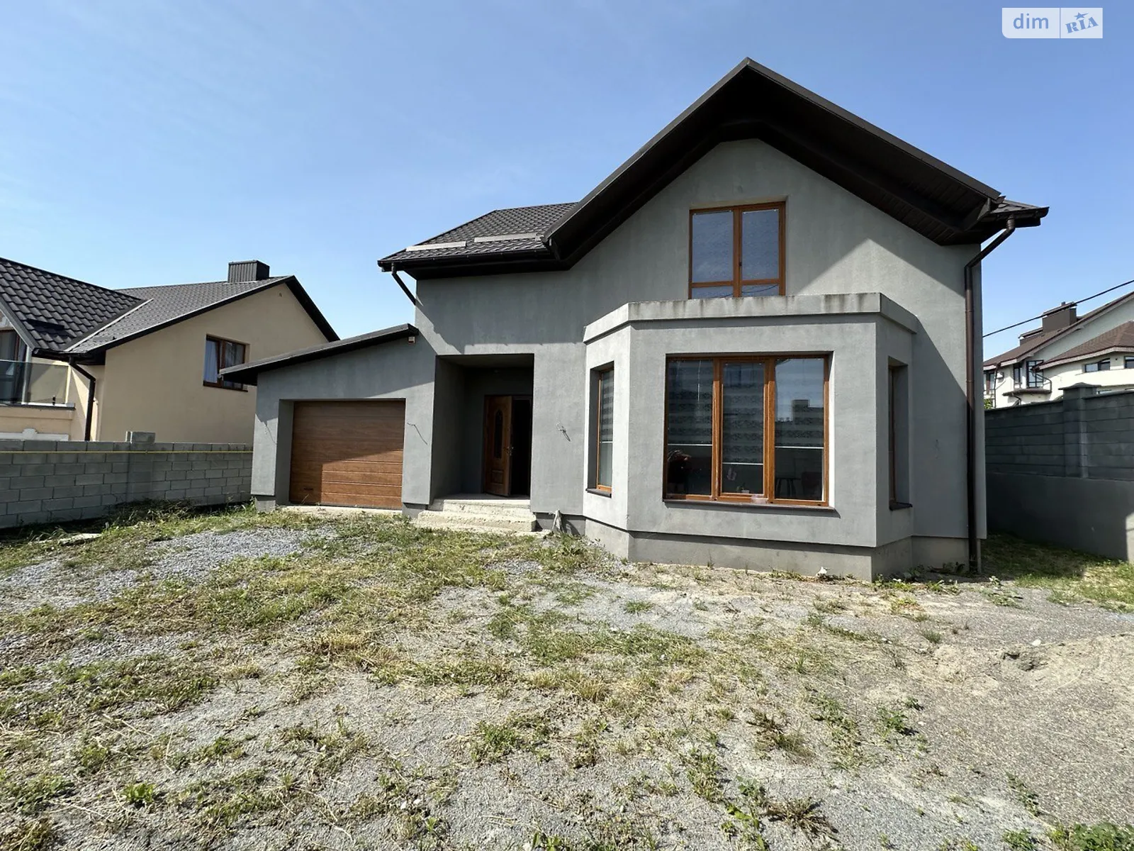 Продается дом на 2 этажа 160 кв. м с беседкой, цена: 165000 $ - фото 1