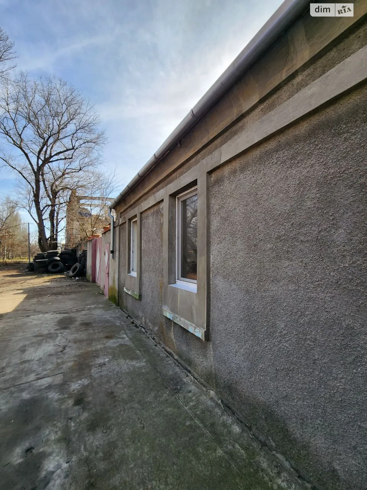 Продается одноэтажный дом 65 кв. м с гаражом, цена: 23500 $ - фото 1