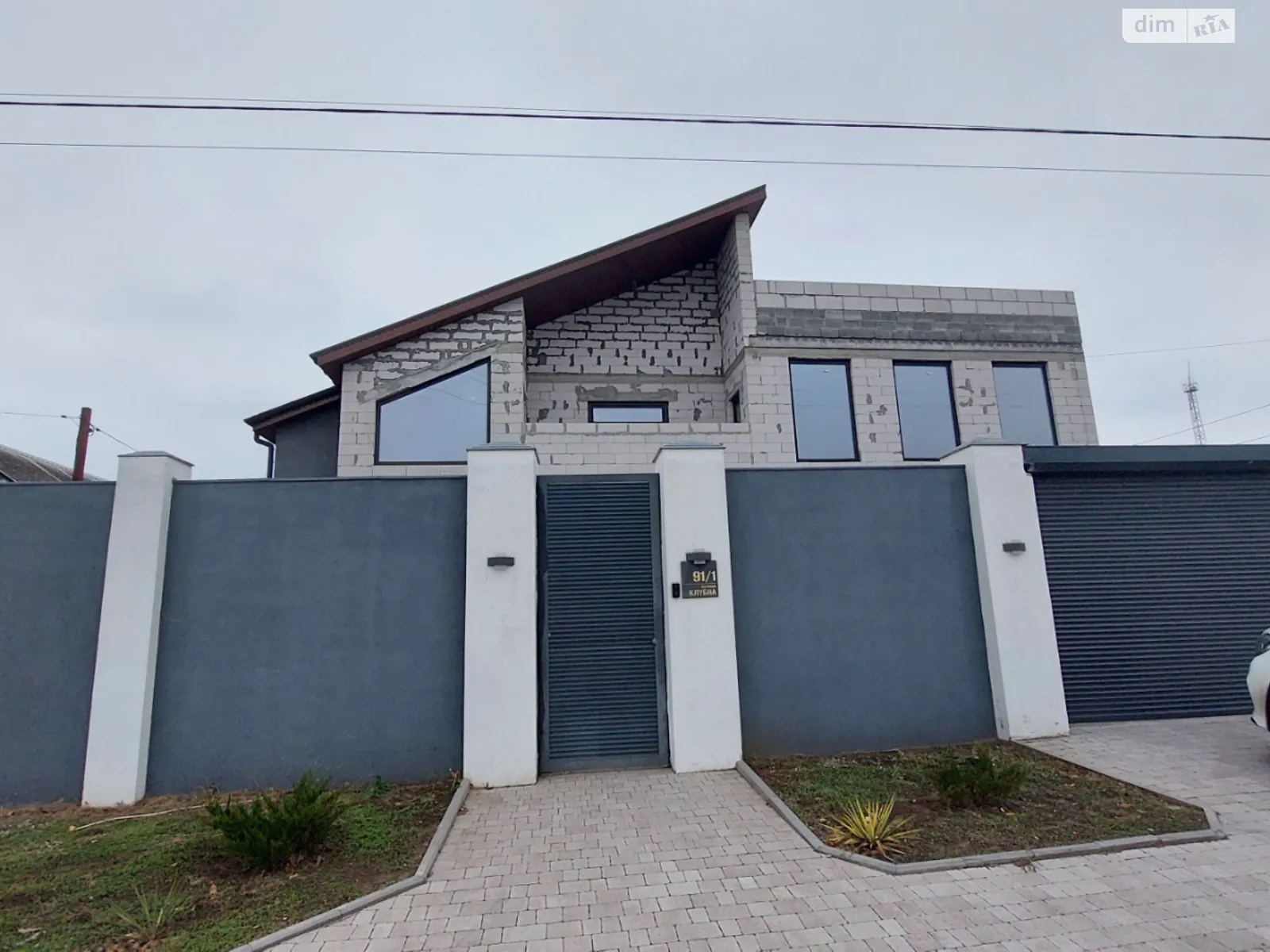 Продається будинок 2 поверховий 351.9 кв. м з меблями, цена: 100000 $ - фото 1