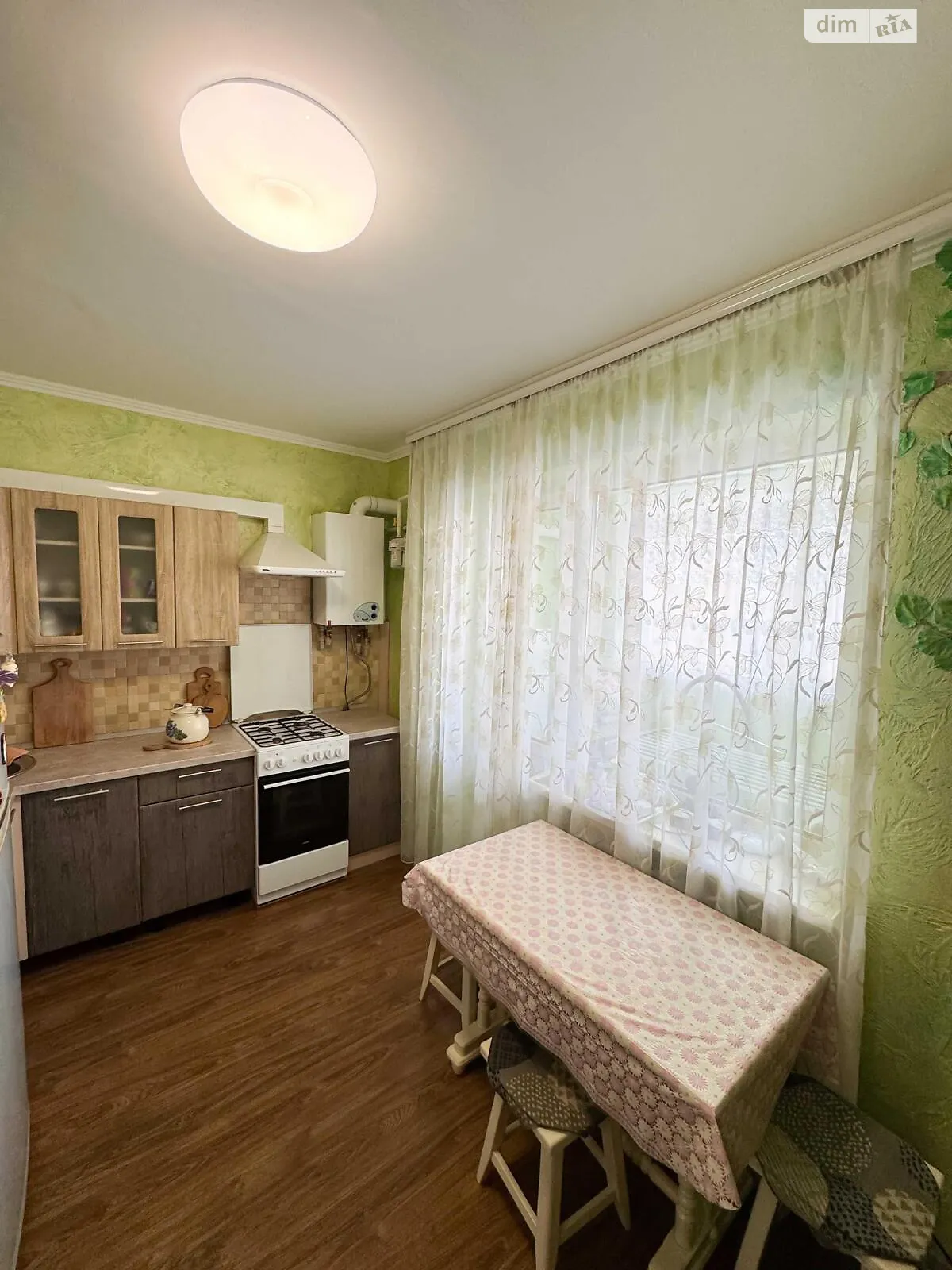 Продається 2-кімнатна квартира 65.2 кв. м у Щербанях, вул. Петровського - фото 1