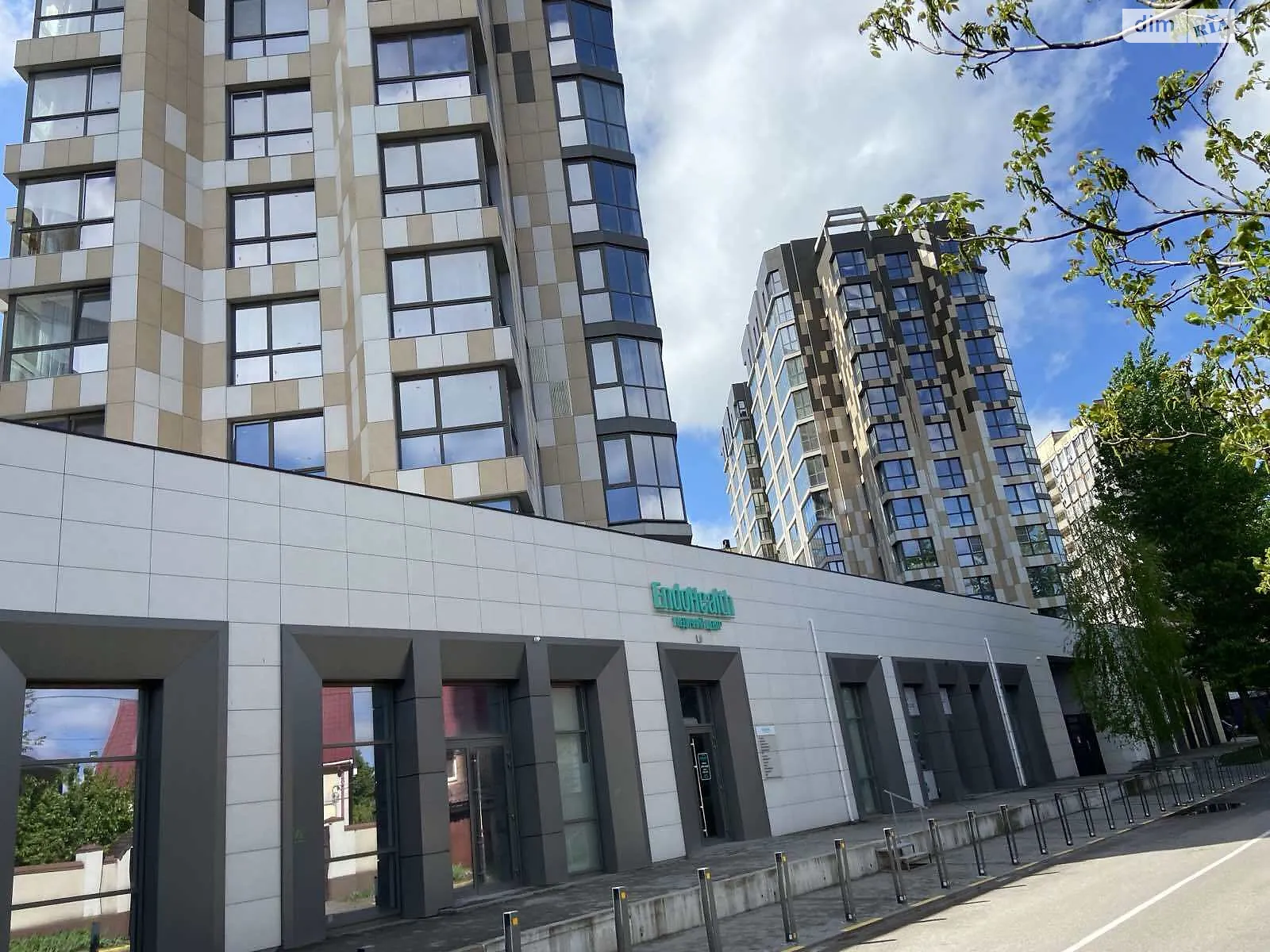 Продается 1-комнатная квартира 119.9 кв. м в Днепре, просп. Науки(Гагарина), 112А - фото 1
