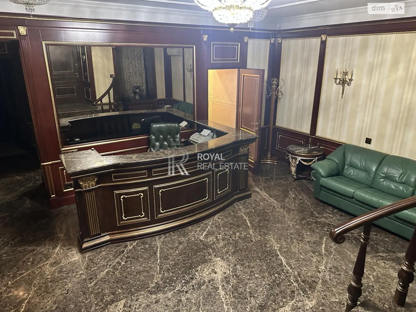 Сдается в аренду офис 153 кв. м в бизнес-центре, цена: 3200 $ - фото 1