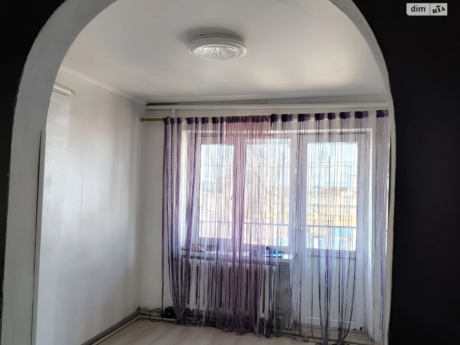 Продается 3-комнатная квартира 49.4 кв. м в Доследном, ул. Шевченко - фото 1